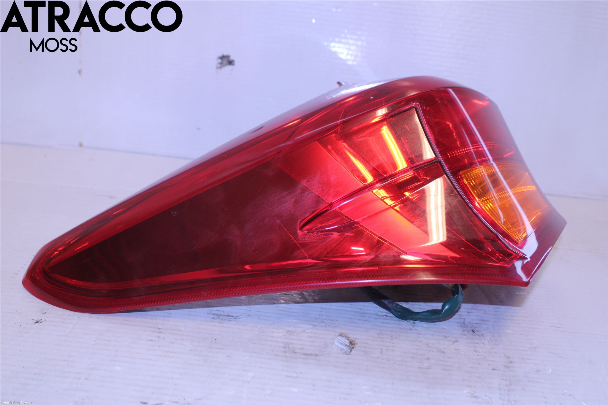 Toyota AURIS 13-19 Baklykt Venstre