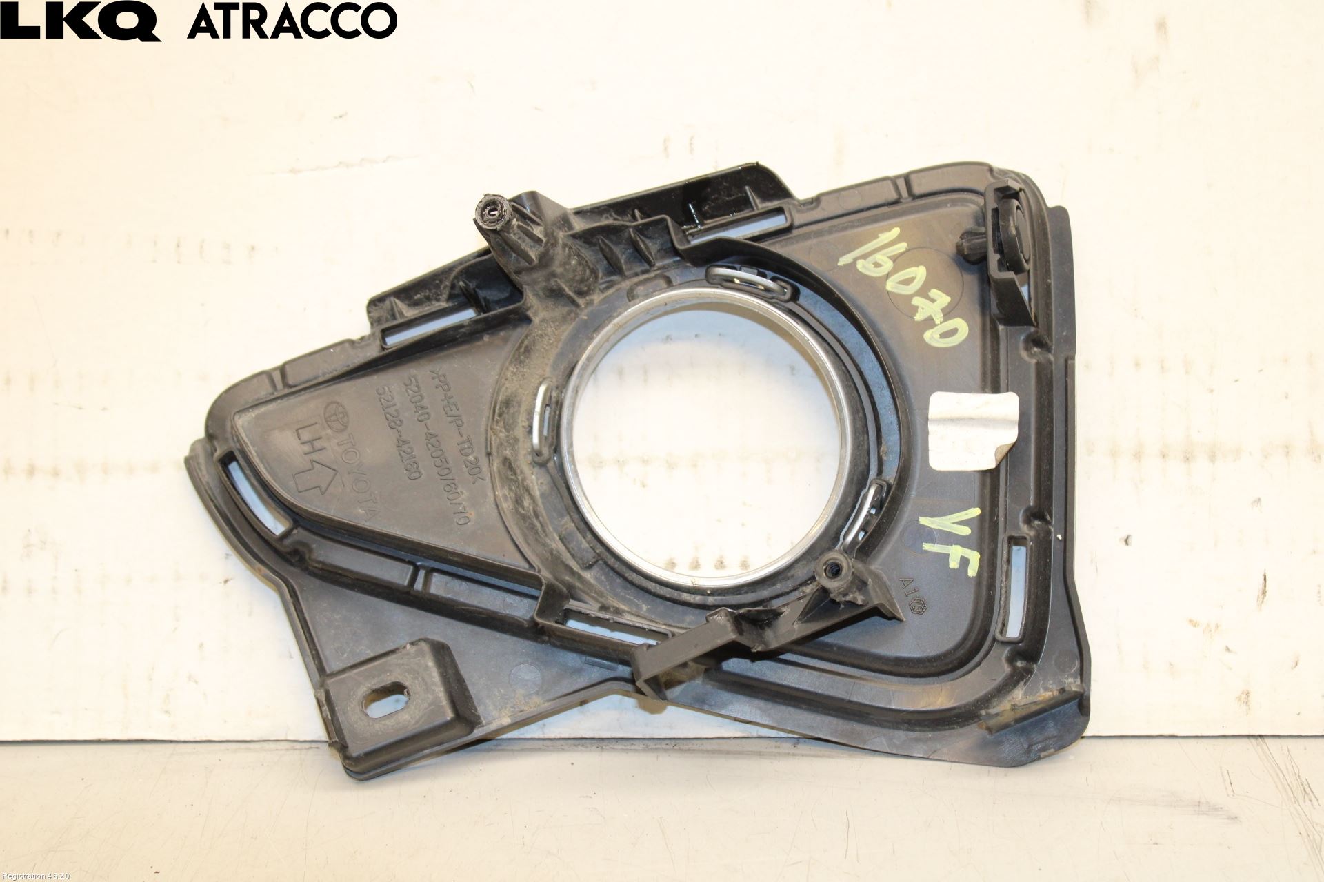 Toyota RAV4 13-18 Frontlykt Kurve-Tåkelys Ramme