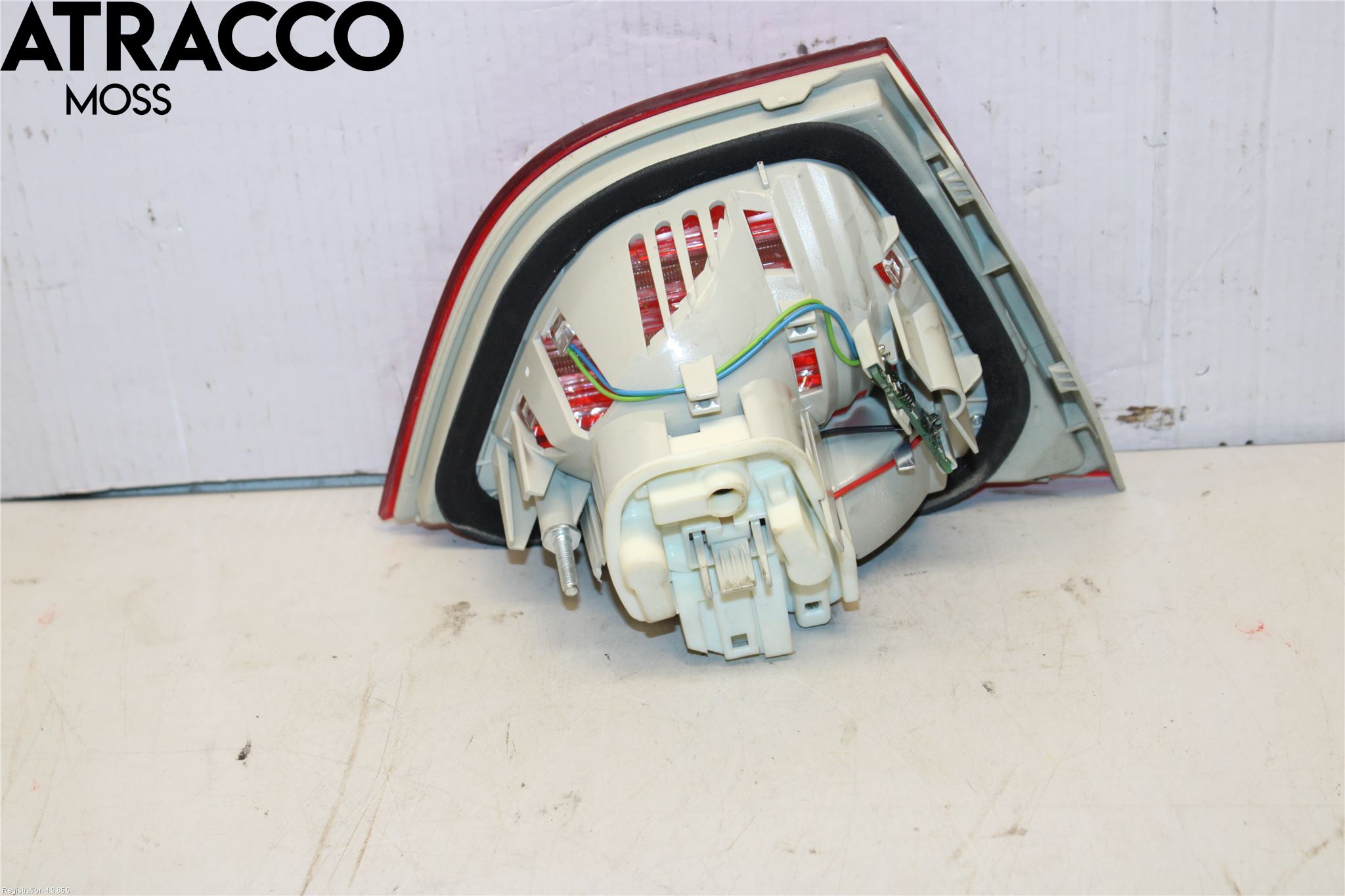 BMW 3 E90/91 SED/TOU 05-12 Baklykt Høyre  På Luke(Indre)