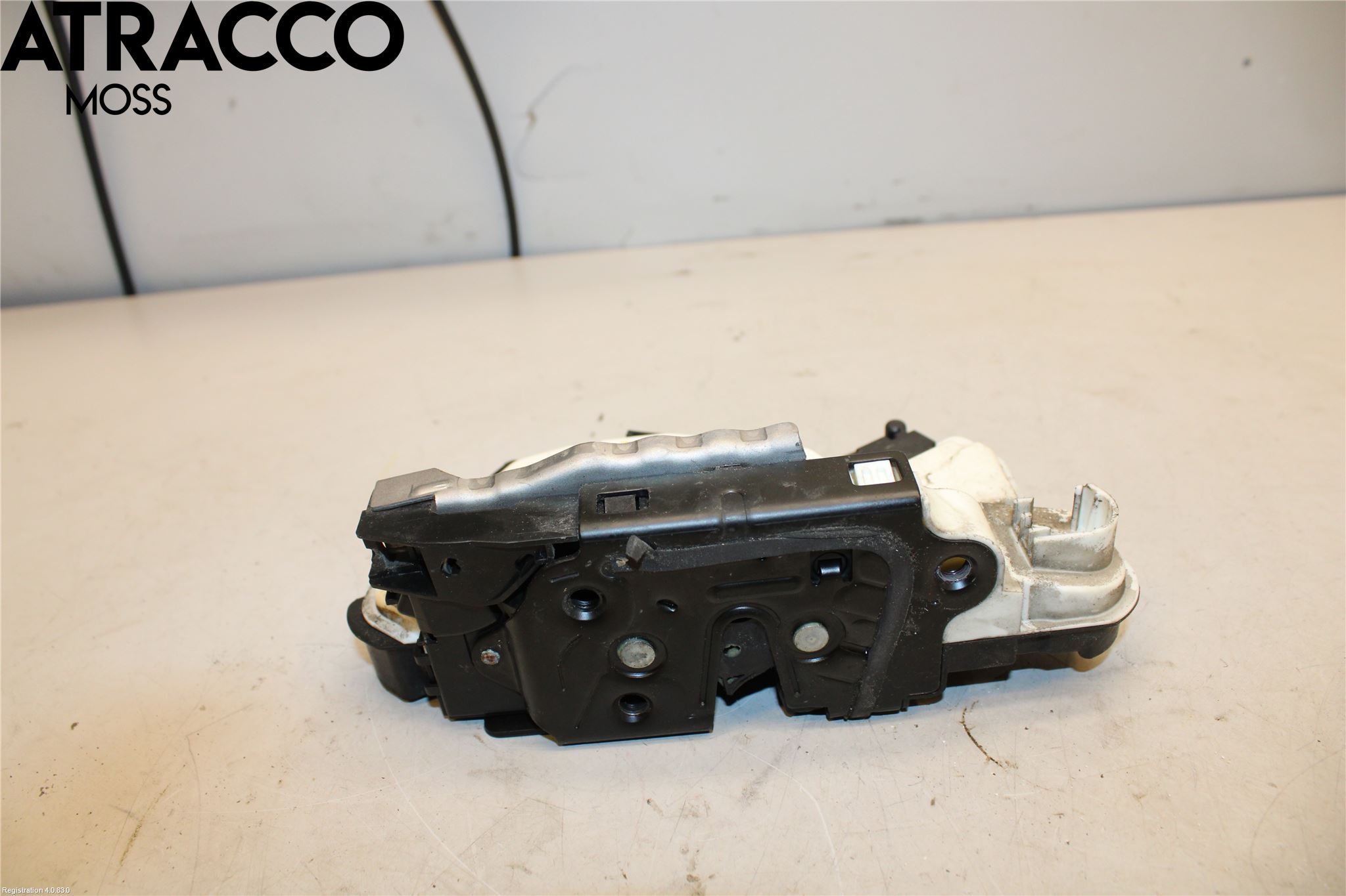 Volkswagen VW GOLF / E-GOLF VII 13-20 Dørlås - Låsekasse