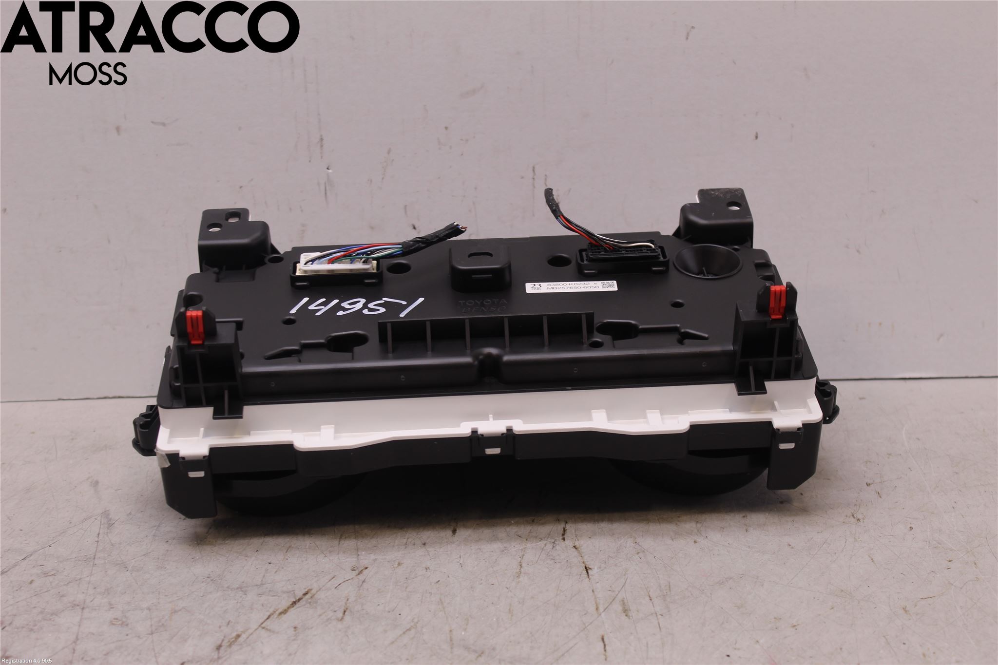 Toyota YARIS XP21 20- Instr Kombinert