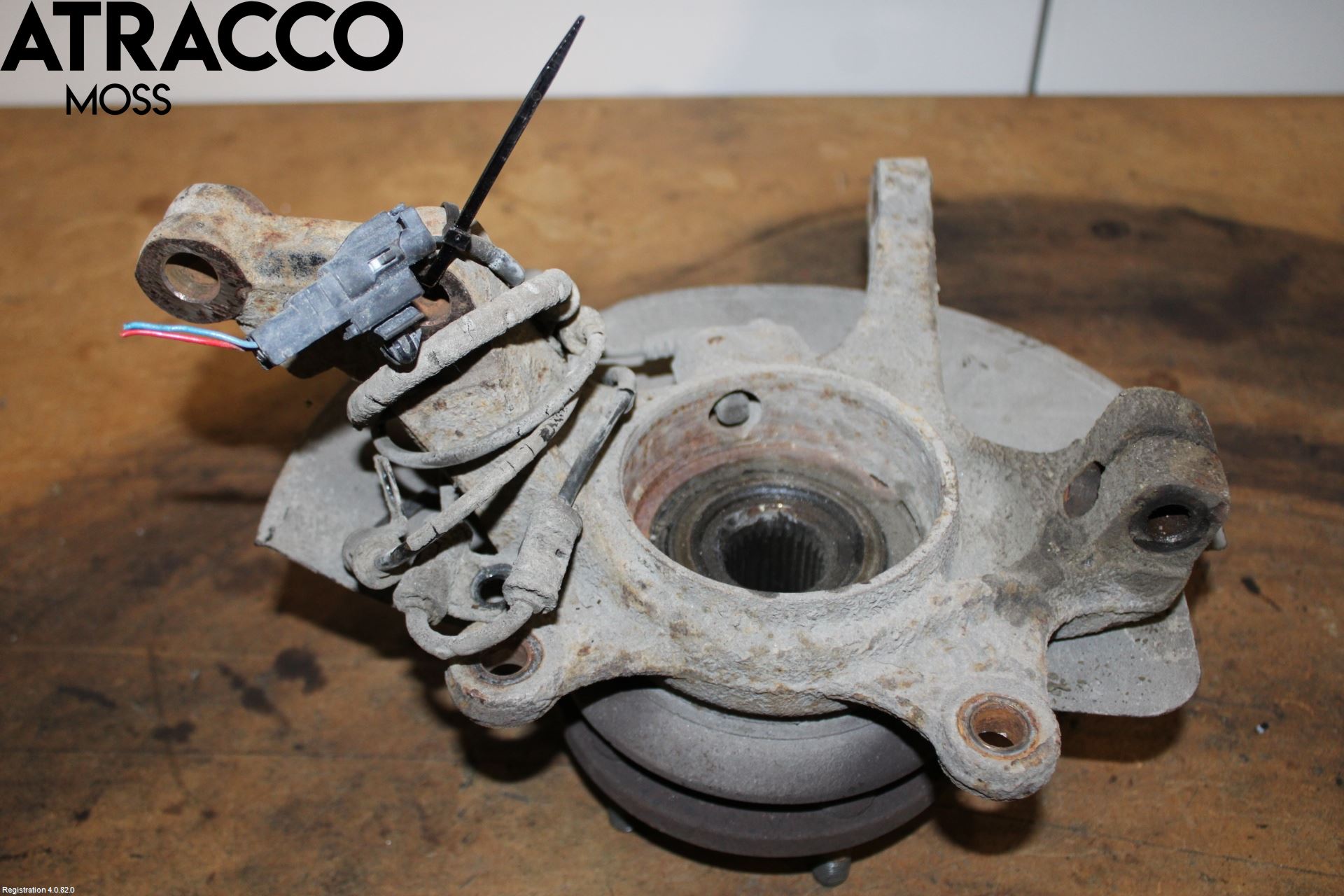 Kia SPORTAGE (SL) 11-15 Spindel Hf