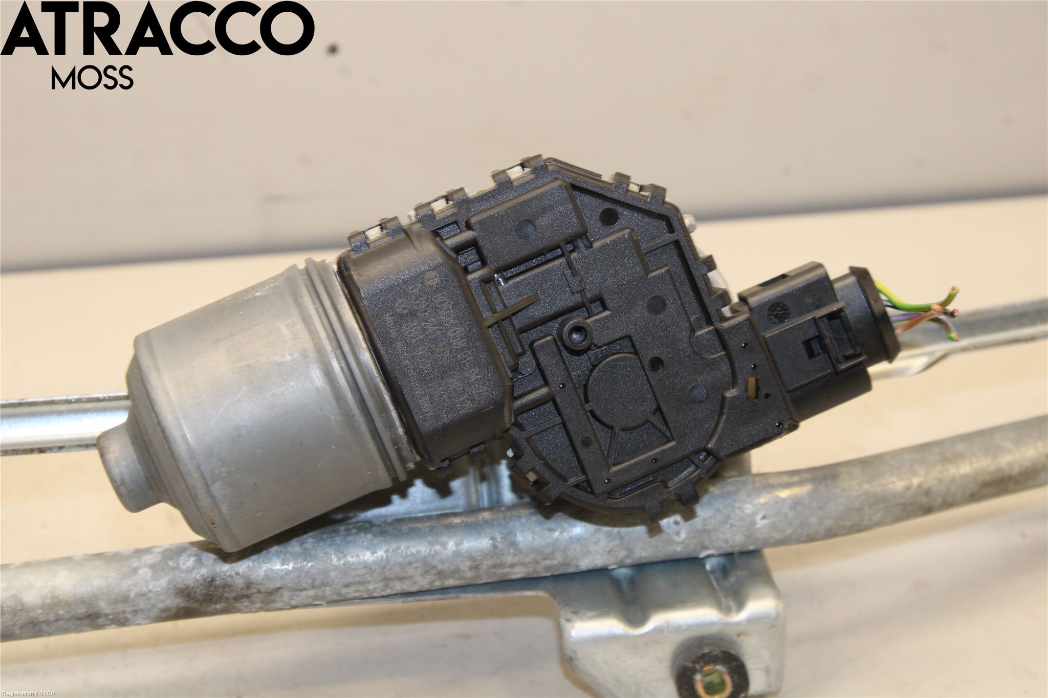 Volkswagen VW PASSAT 01-05 Viskermotor Frontrute