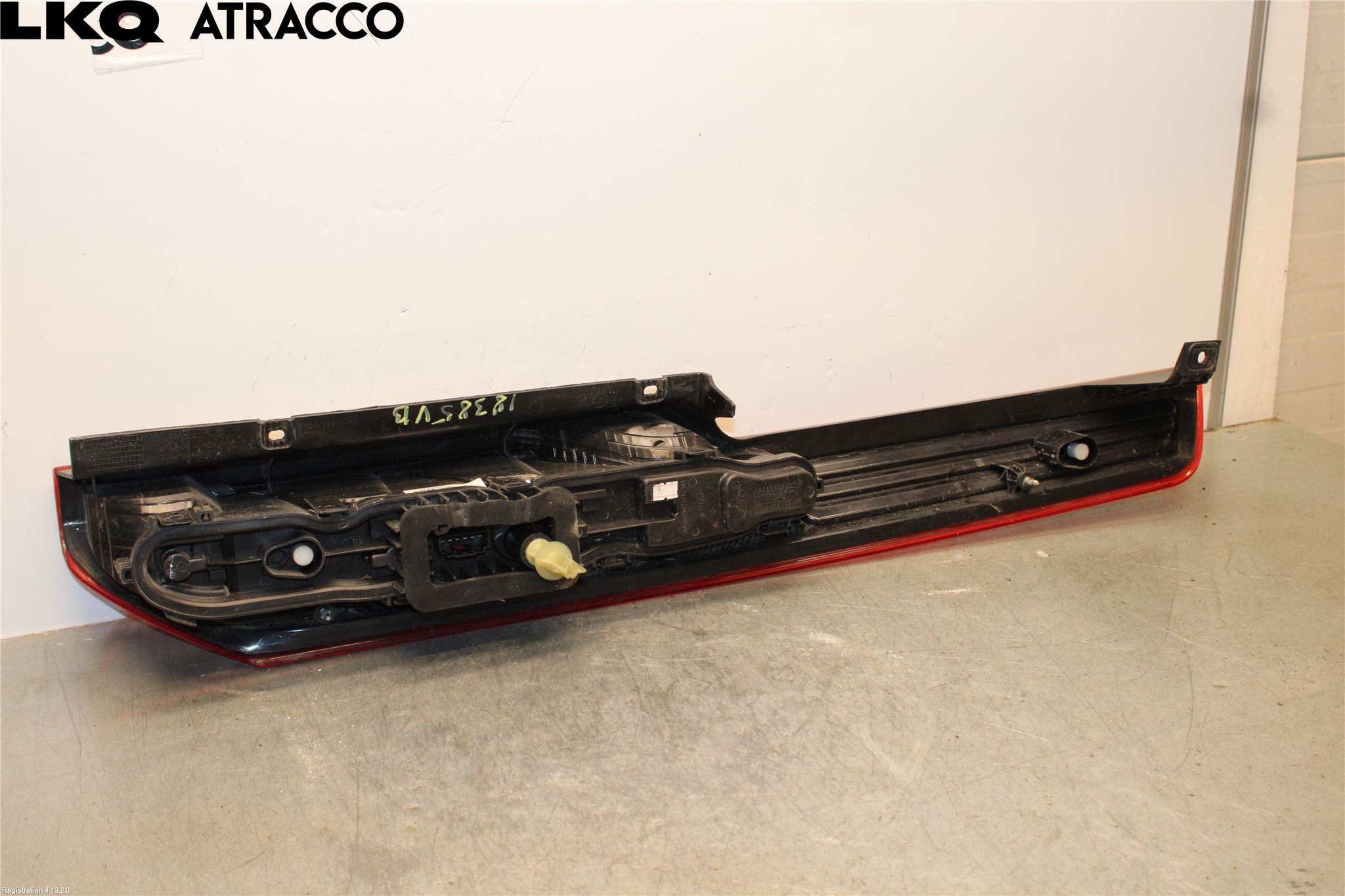 Ford TRANSIT SKÅP/BUSS 14-22 Baklykt Venstre
