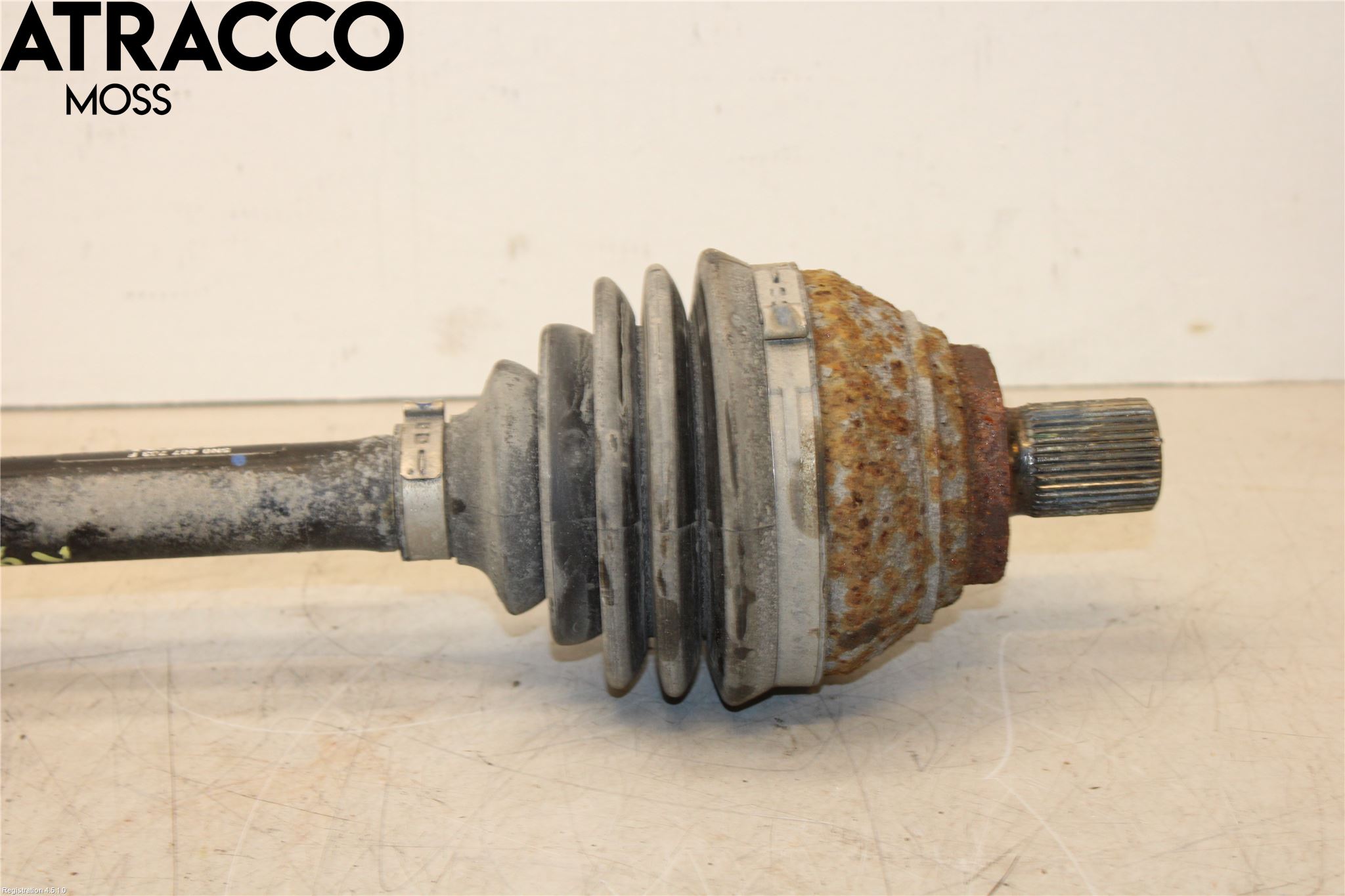 Audi Q3 8U 12-18 Drivaksel Foran Kompl Venstre