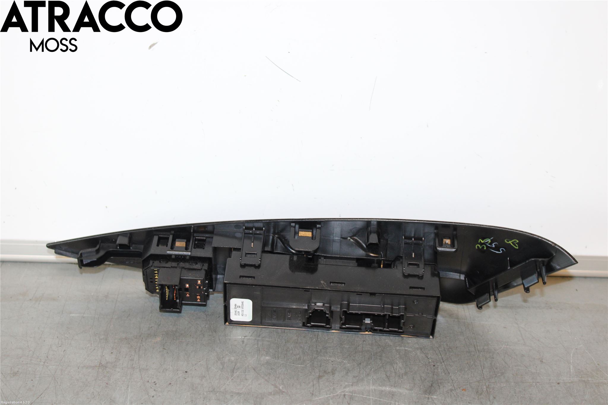 Nissan LEAF 18- Bryter Vindusheis