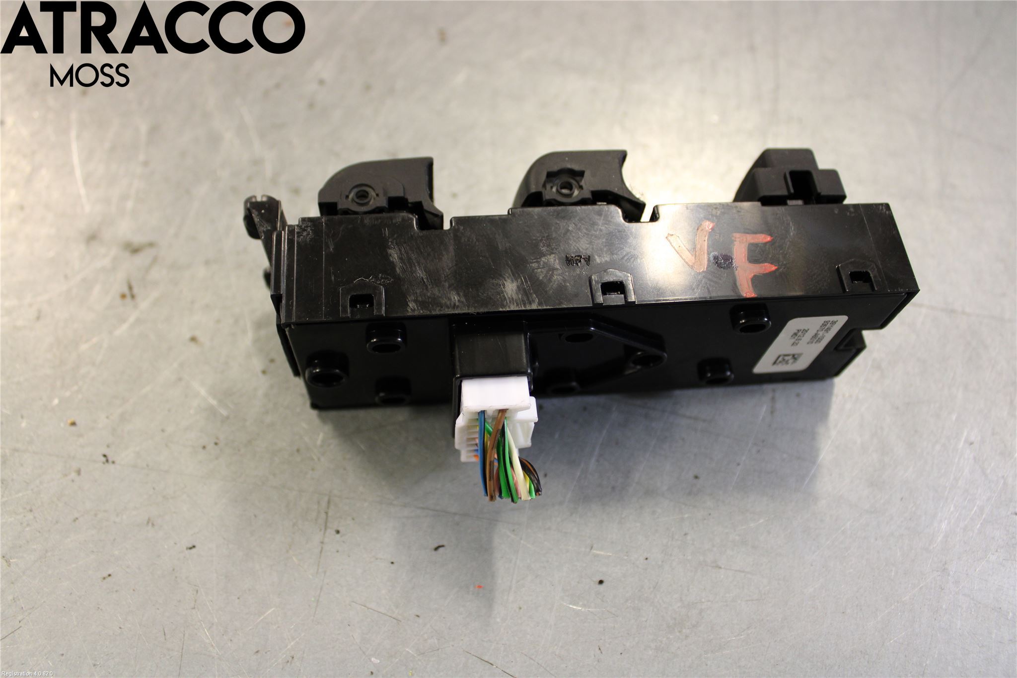 Hyundai i40 08-15 Bryter Vindusheis