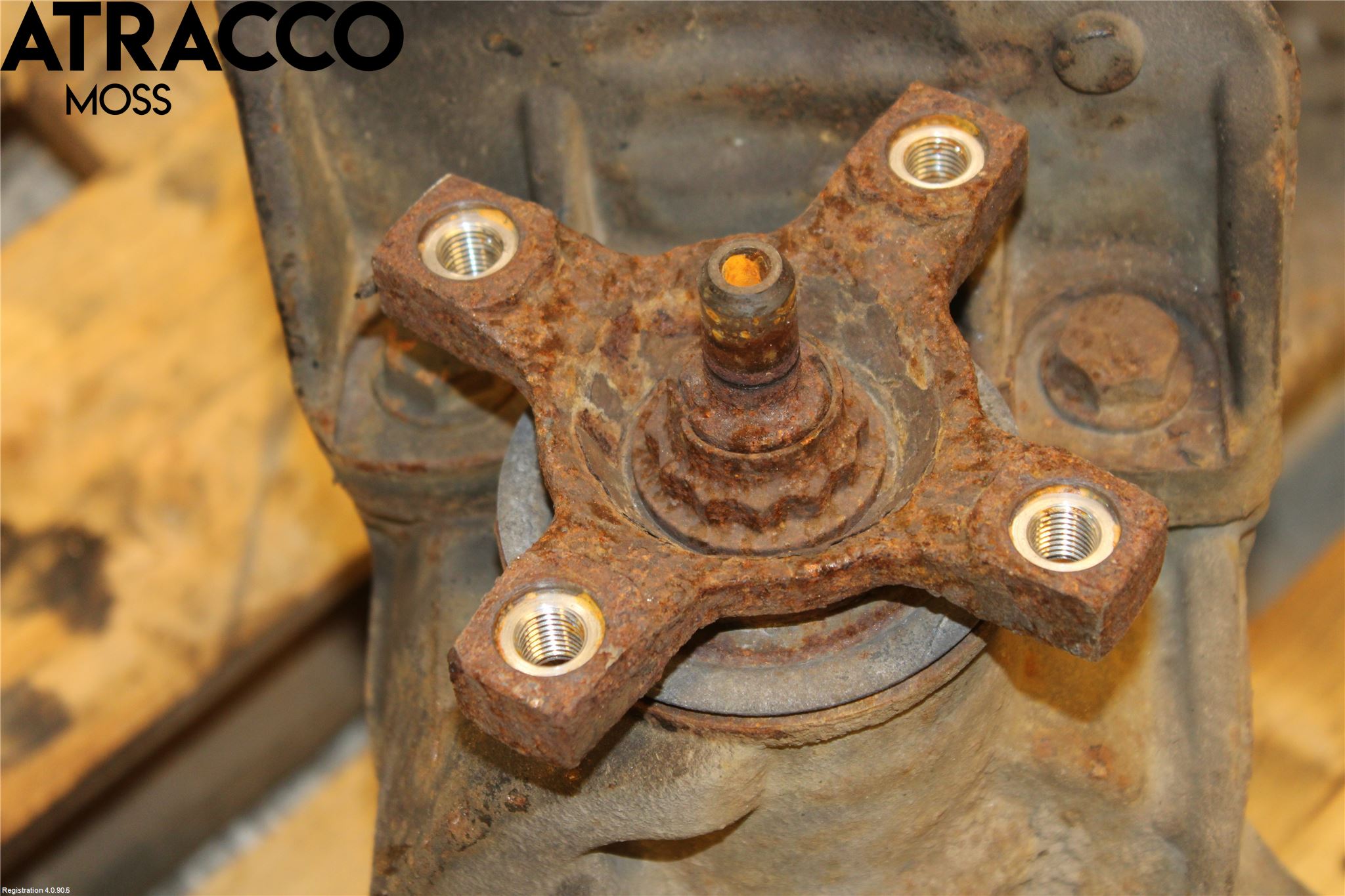 Mercedes-Benz MB VITO/V-KLASS (W640,W447,W448) 14- Bakaksel Kardang Bak -Diff