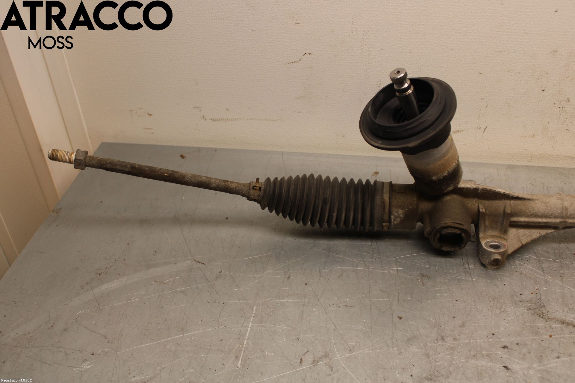 Mitsubishi OUTLANDER 13-21 Servo Snekke - Tannstang