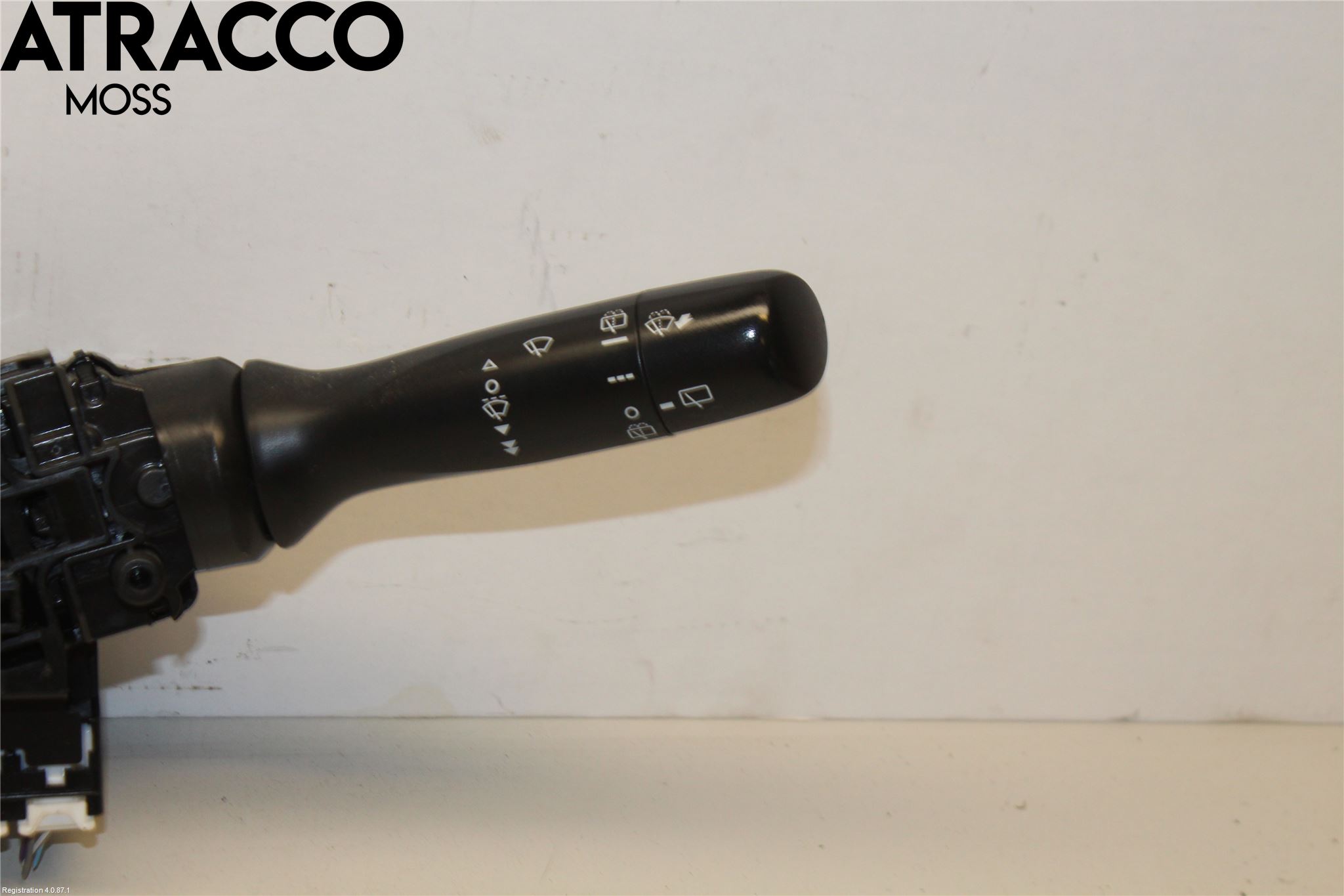 Toyota YARIS XP130 12-14 Bryter Ratt Kombi H Og V