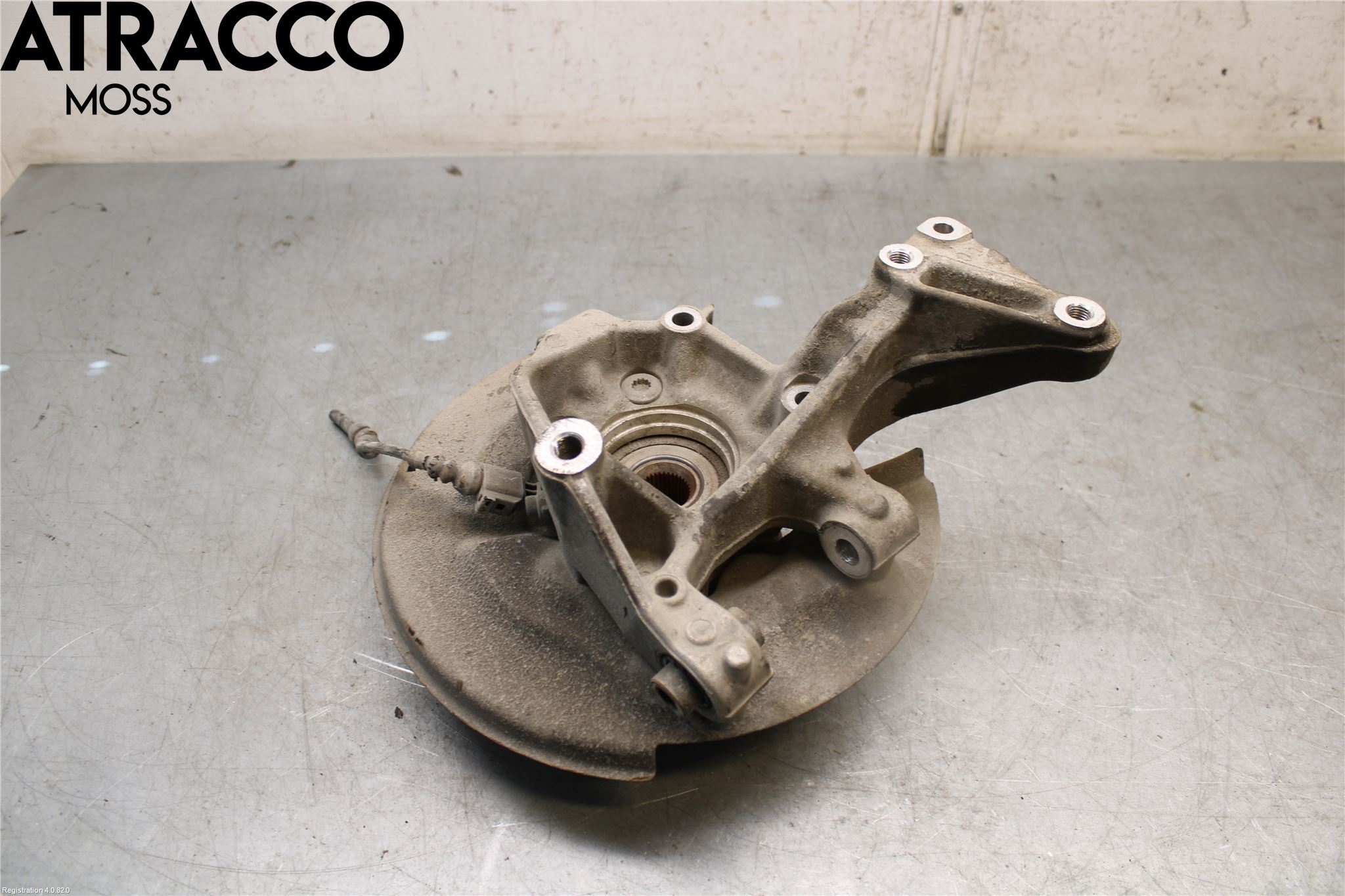 Volkswagen VW GOLF VI 09-13 Spindel Vb