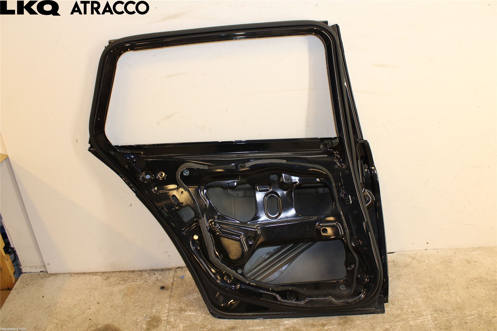 BMW 5 F10/F11/F18 09-17 Dør 4D Bak Venstre