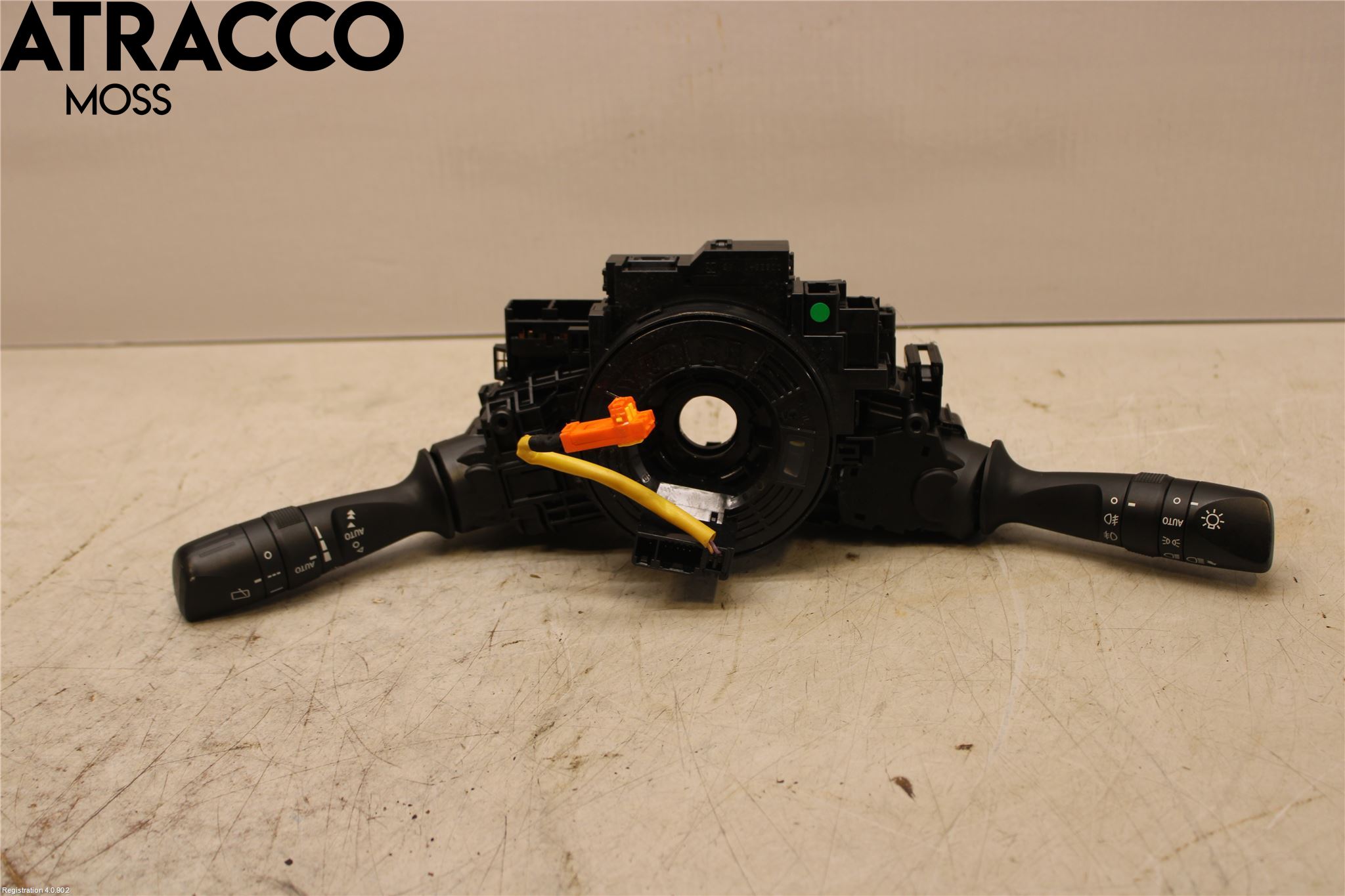 Toyota AURIS 13-19 Bryter Ratt Kombi H Og V