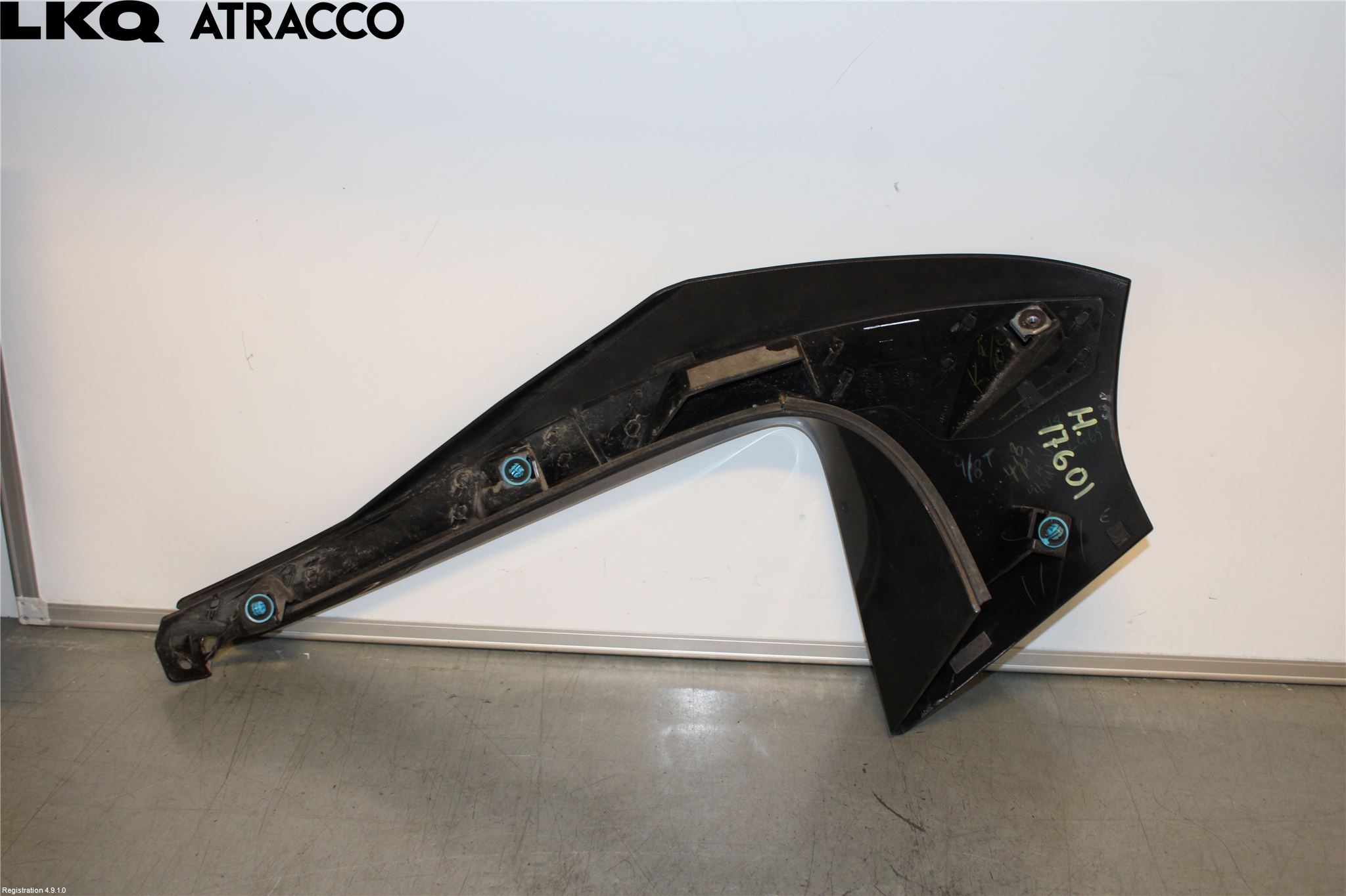 Nissan LEAF 18- Spoiler Bak