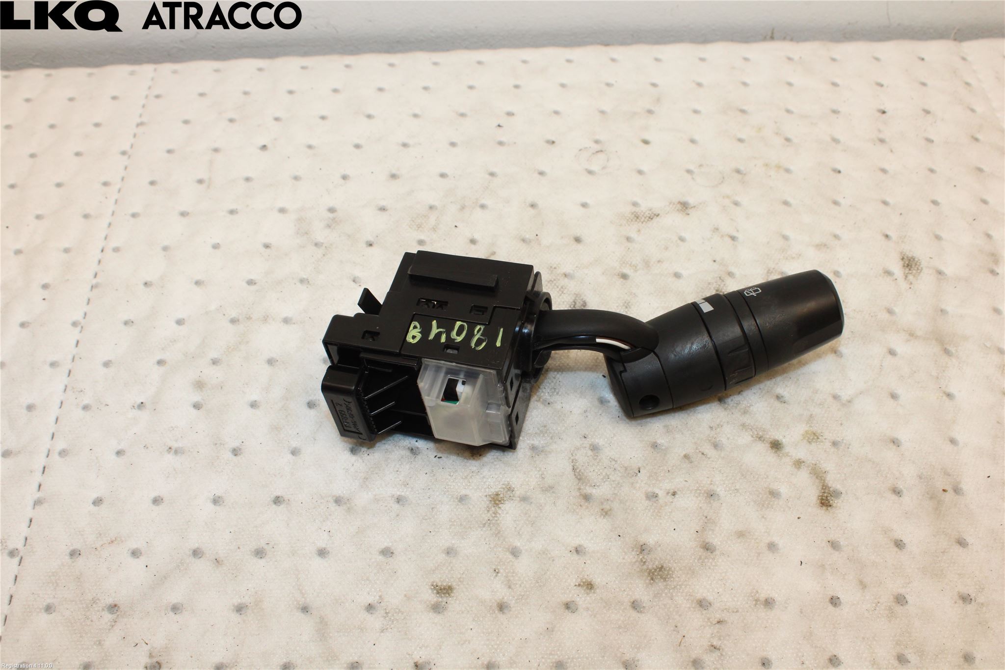 Mazda CX-5 12-17 Bryter Ratt Visker - Spyler