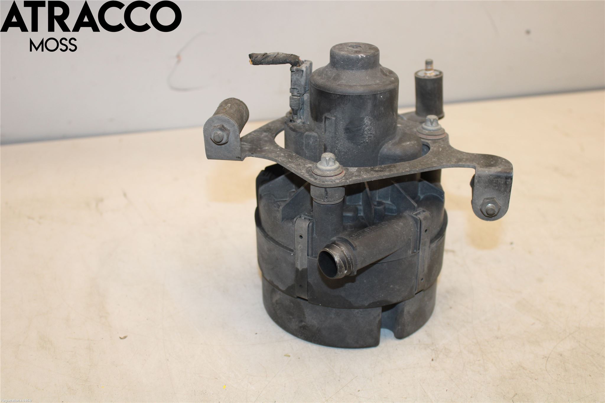 Mercedes-Benz MB E-KLASS (W211) 02-09 Luftpumpe - Eksosrensing