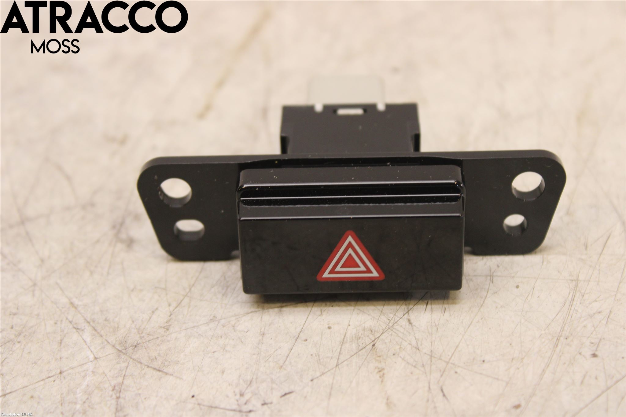 Mitsubishi OUTLANDER 13-21 Bryter Varsel (Nødblink)