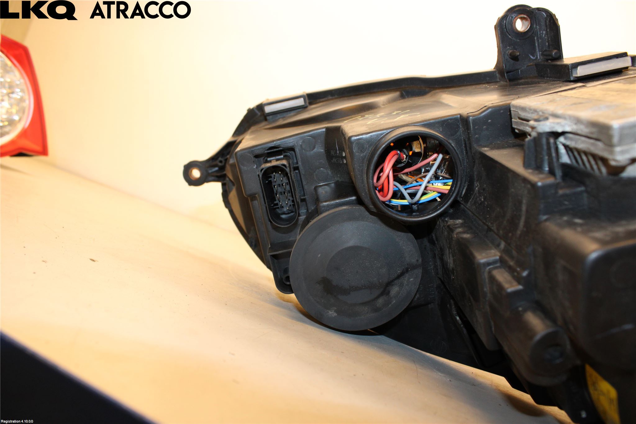 Volkswagen VW JETTA V 06-10 Frontlykt Hus Venstre