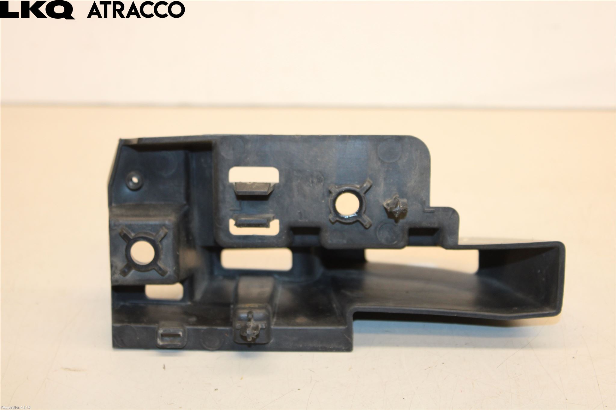 Toyota PROACE CITY 20- Støtfangerfeste Bak Høyre