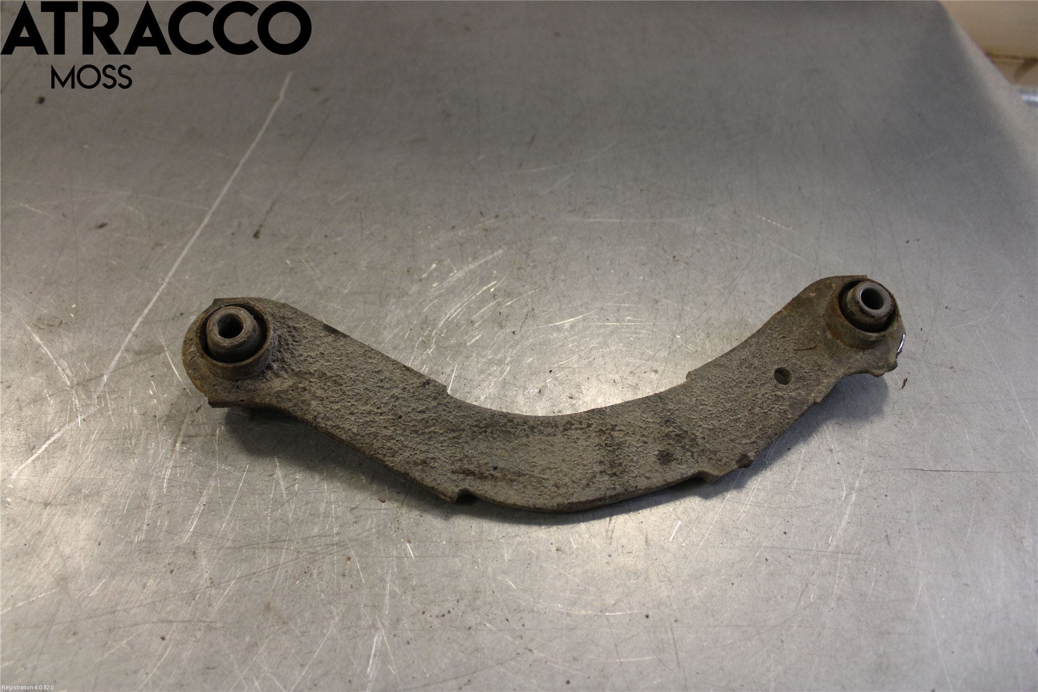 Mitsubishi OUTLANDER 13-21 Bærearm Bak Høyre