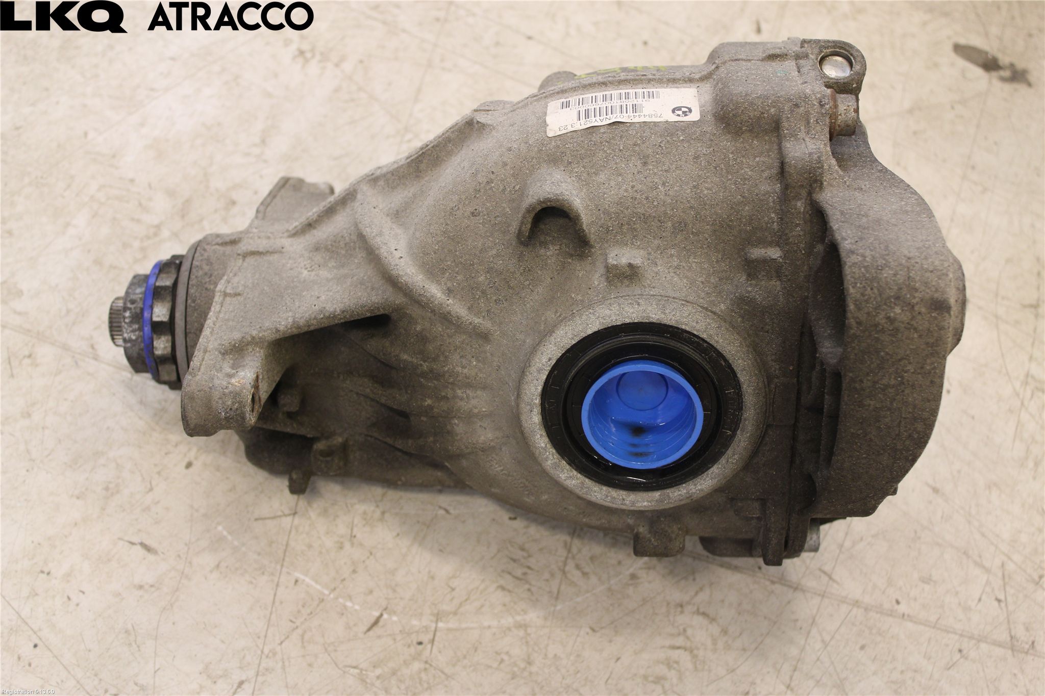 BMW 6 F12/F13 10-18 Bakaksel Kardang Bak -Diff