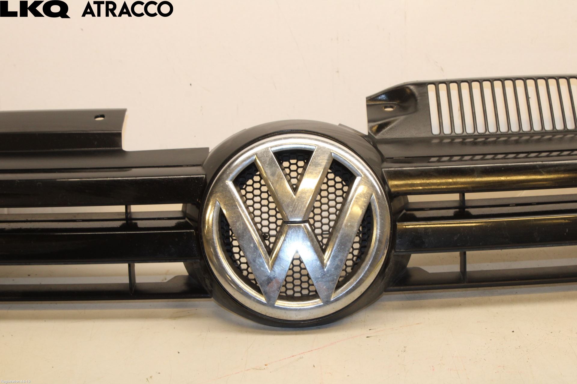 Volkswagen VW GOLF VI 09-13 Grill Komplett
