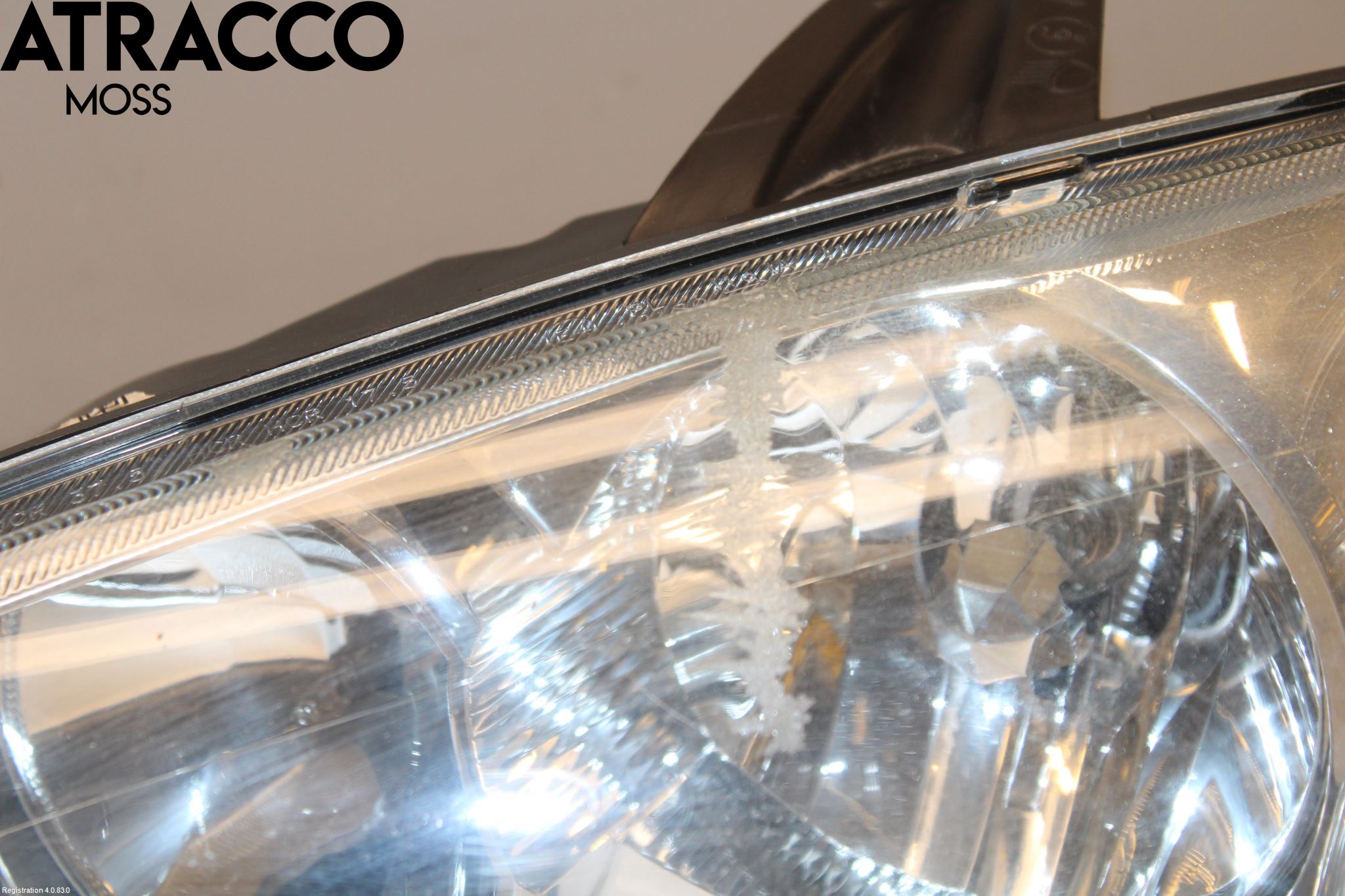 Ford FOCUS     04-07 Frontlykt Venstre