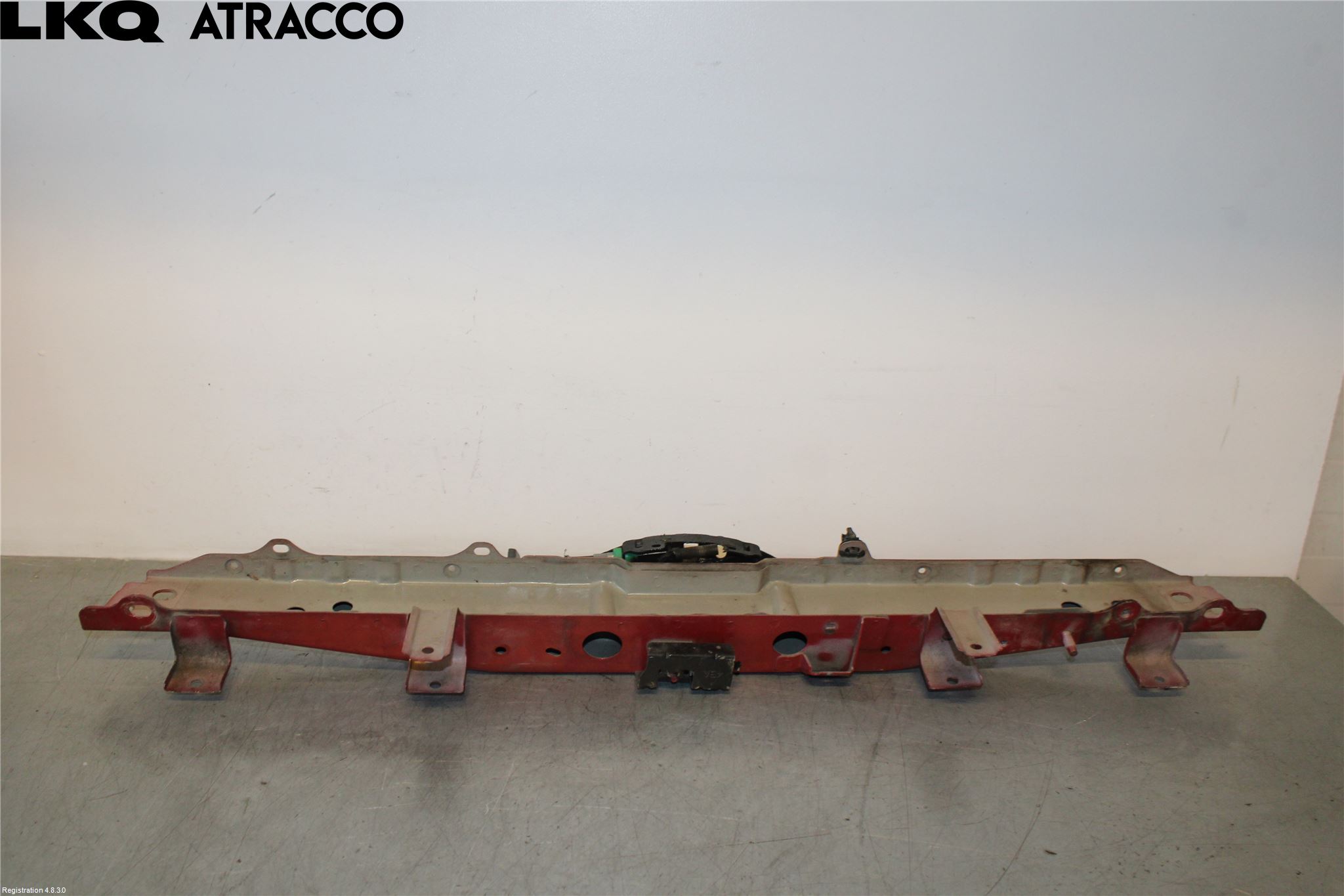 Nissan QASHQAI 14-17 Panserlåsplate-Bjelke