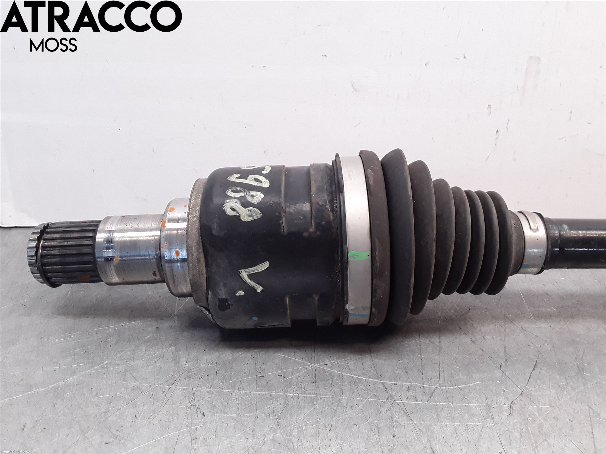 Toyota COROLLA 19- Drivaksel Foran Kompl Venstre