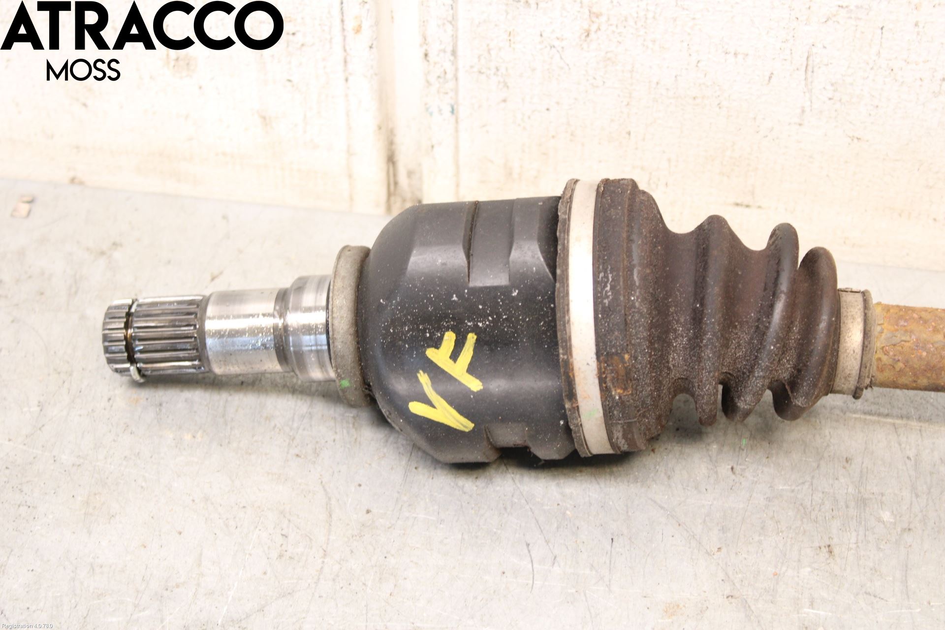 Toyota AURIS 10-12 Drivaksel Foran Kompl Venstre