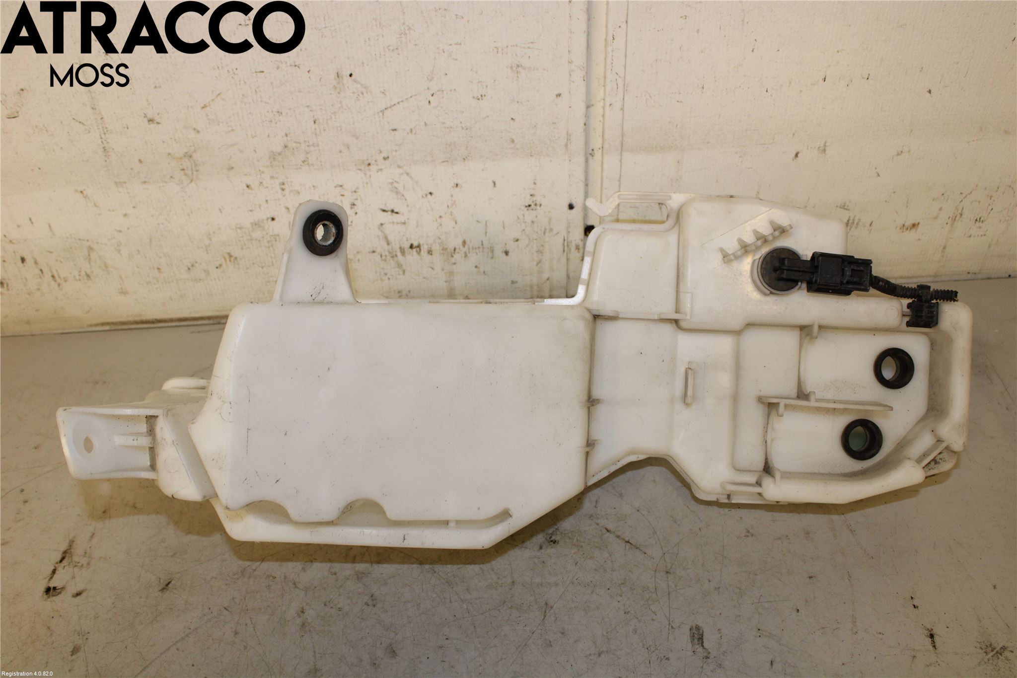 Volvo V60 19- Spylerbeholder Frontrute-Lykte