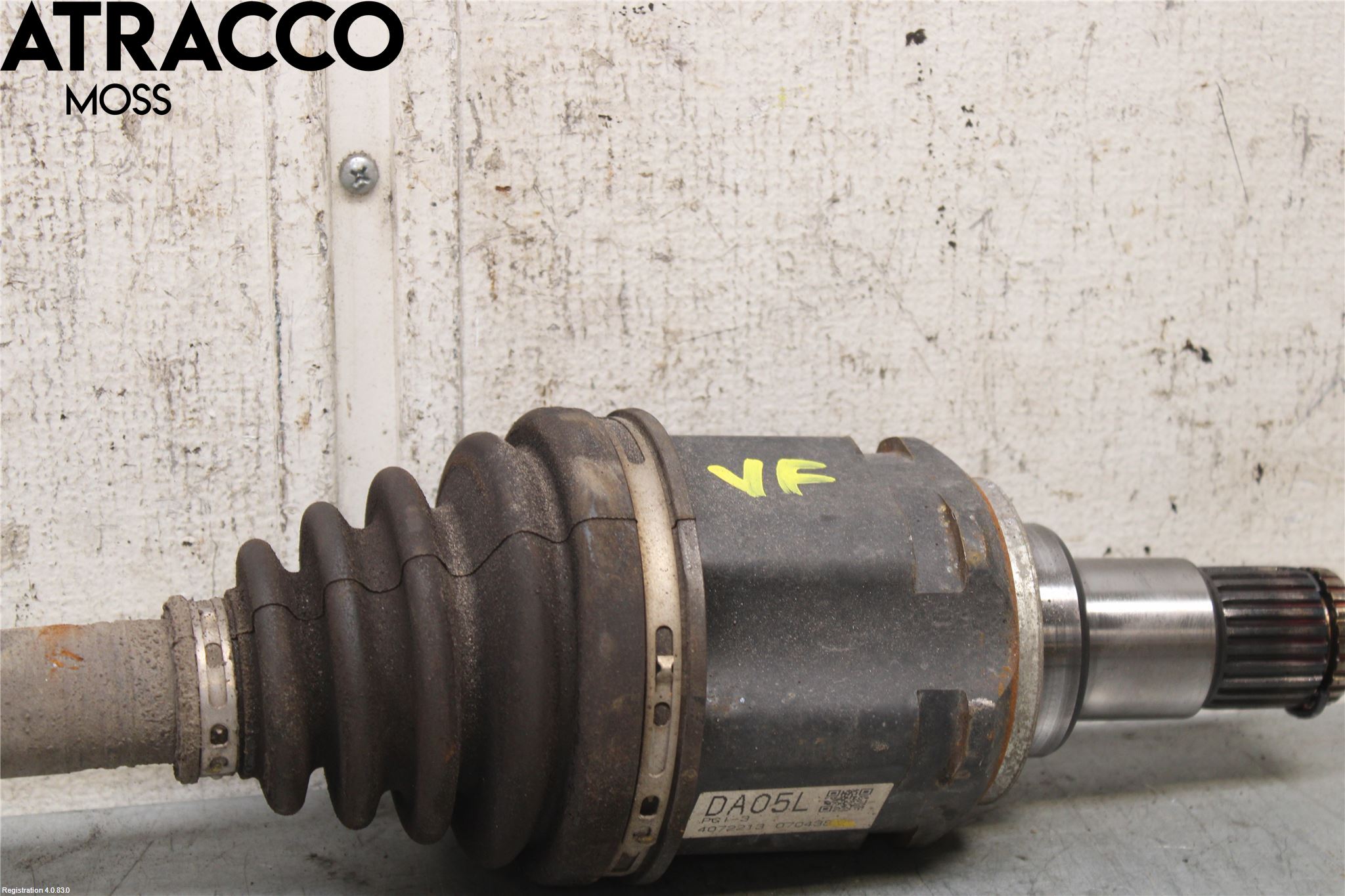 Toyota RAV4 13-18 Drivaksel Foran Kompl Venstre