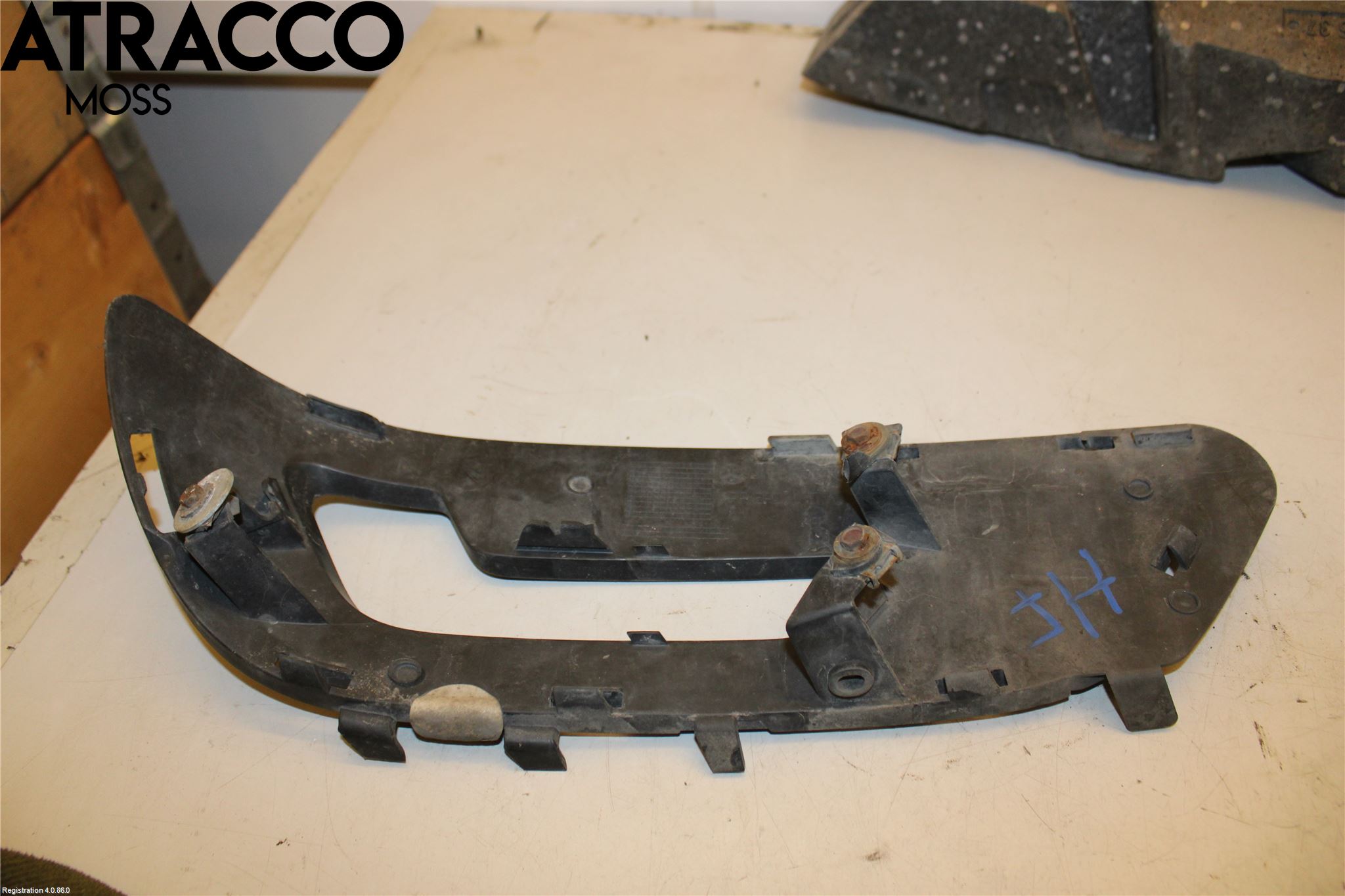 Mercedes-Benz MB E-KLASS (W212) 09-16 Frontlykt Kurve-Tåkelys Ramme