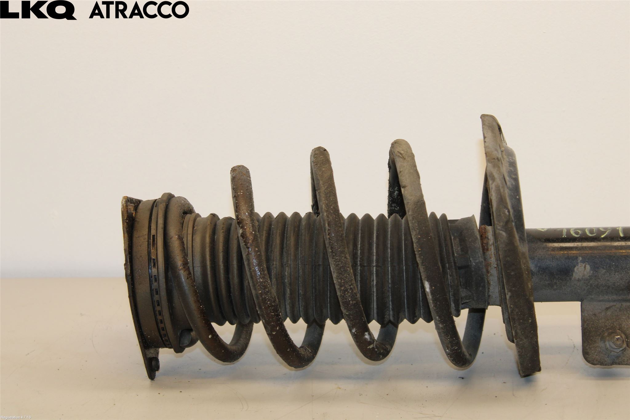 Peugeot 2008/E-2008 20- Fjærbein Foran Venstre