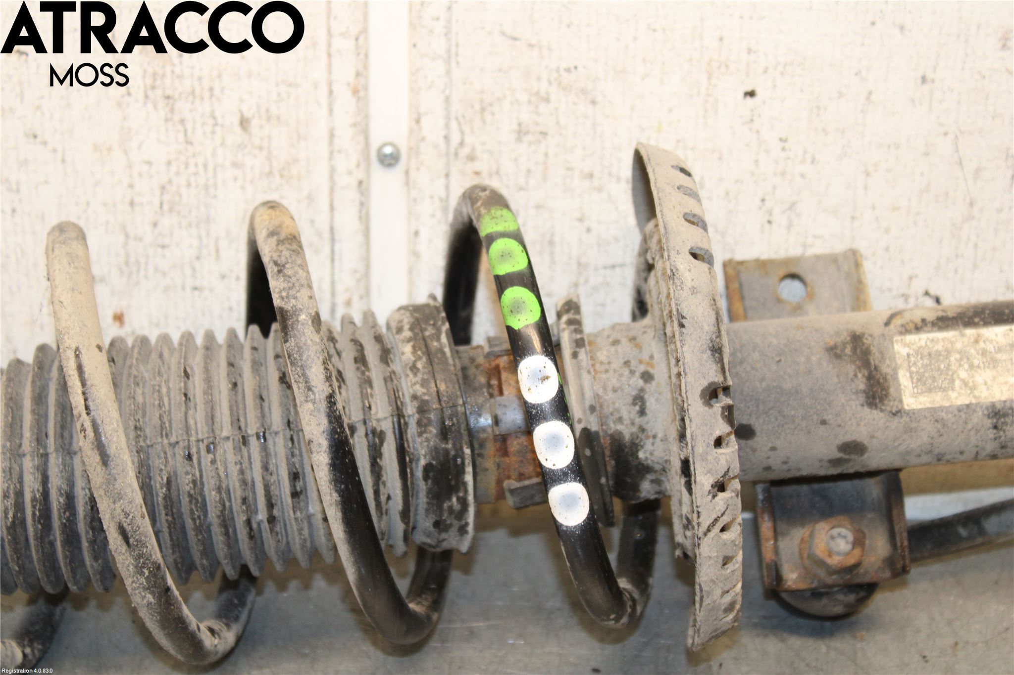 Volkswagen VW POLO 10-17 Fjærbein Foran Venstre