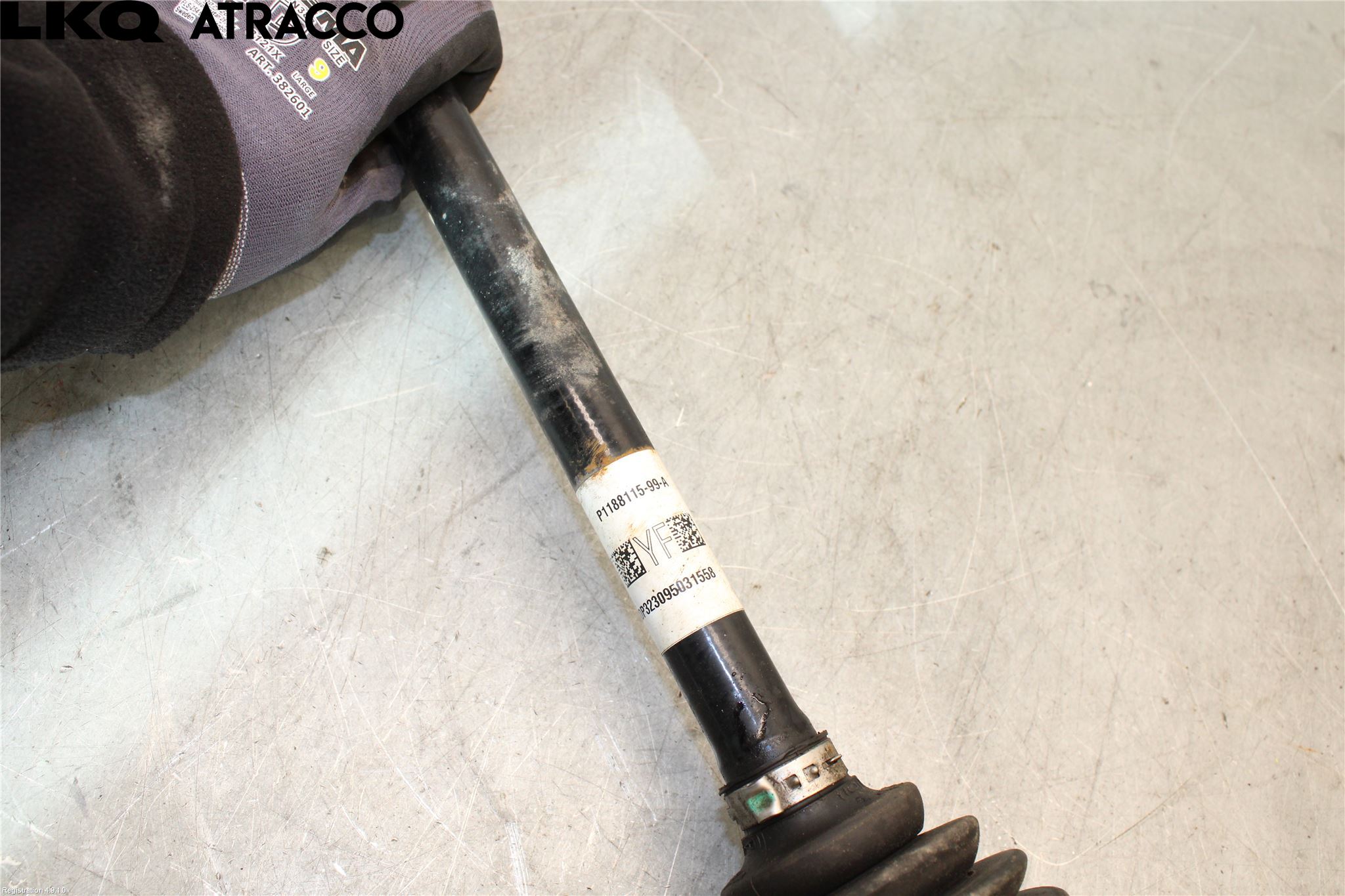 Tesla MODEL Y 21- Drivaksel Foran Kompl Venstre