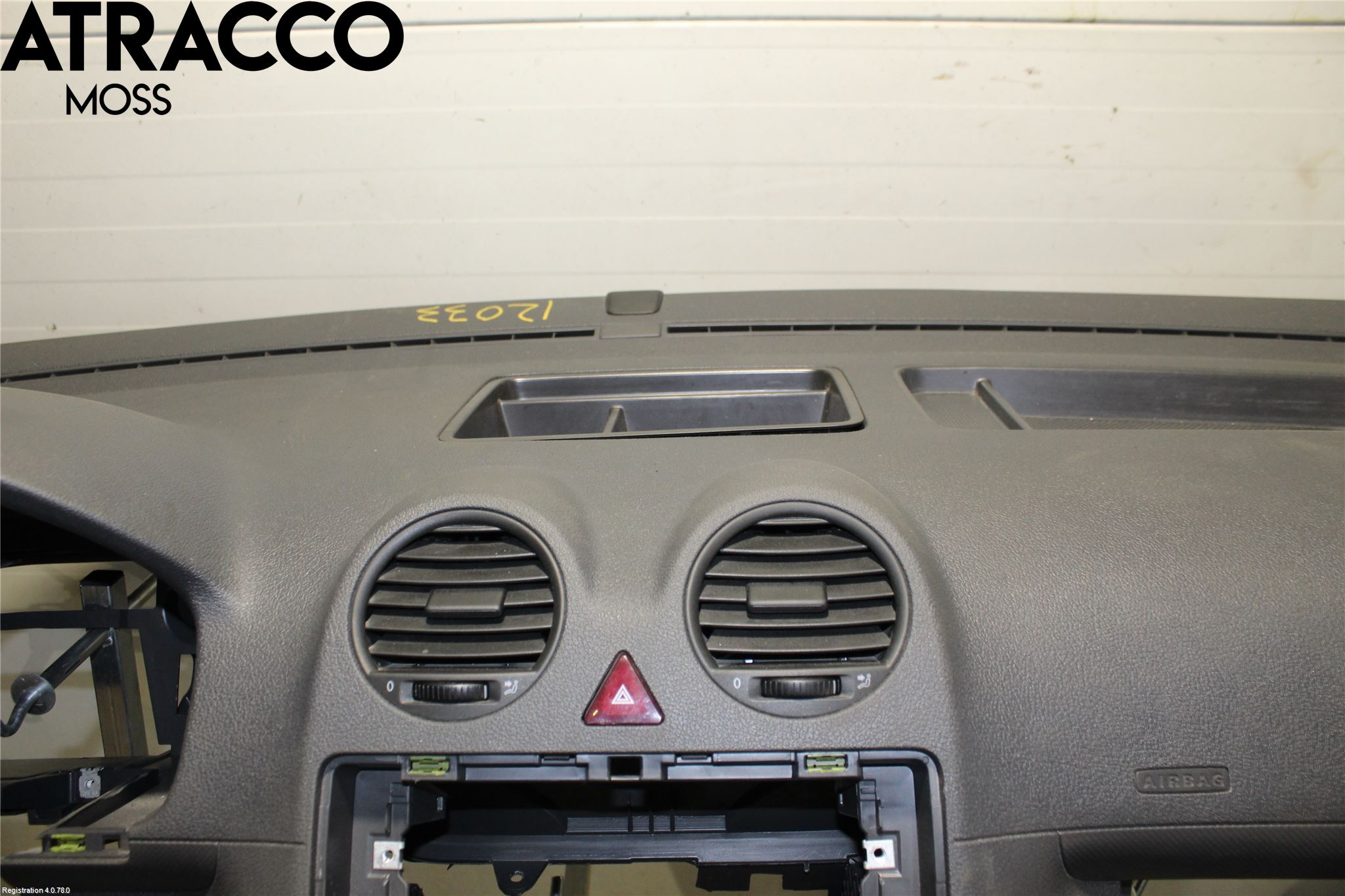 Volkswagen VW CADDY 11-15 Dashbord