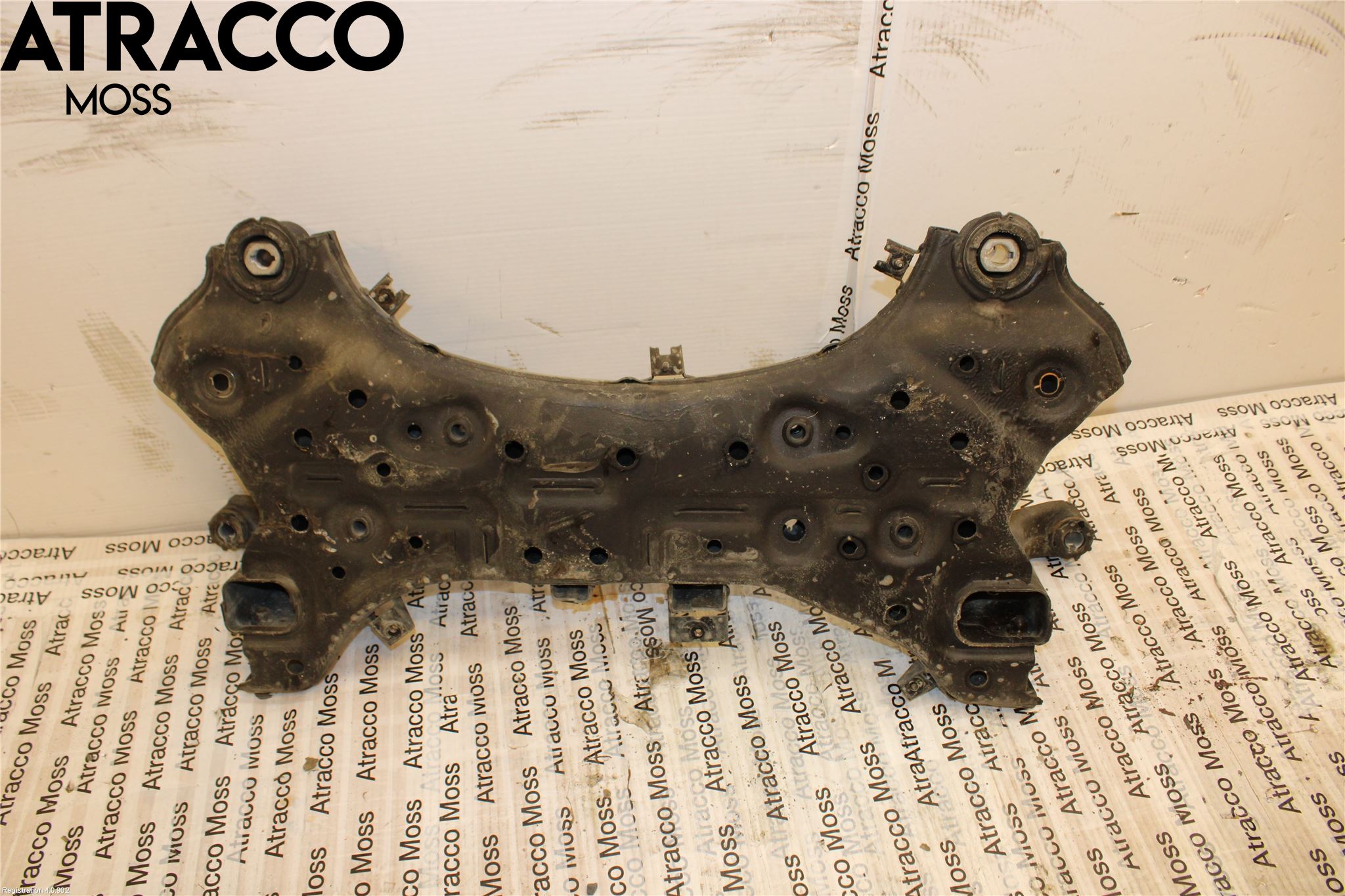 Hyundai IONIQ AE 17-22 Travers Feste