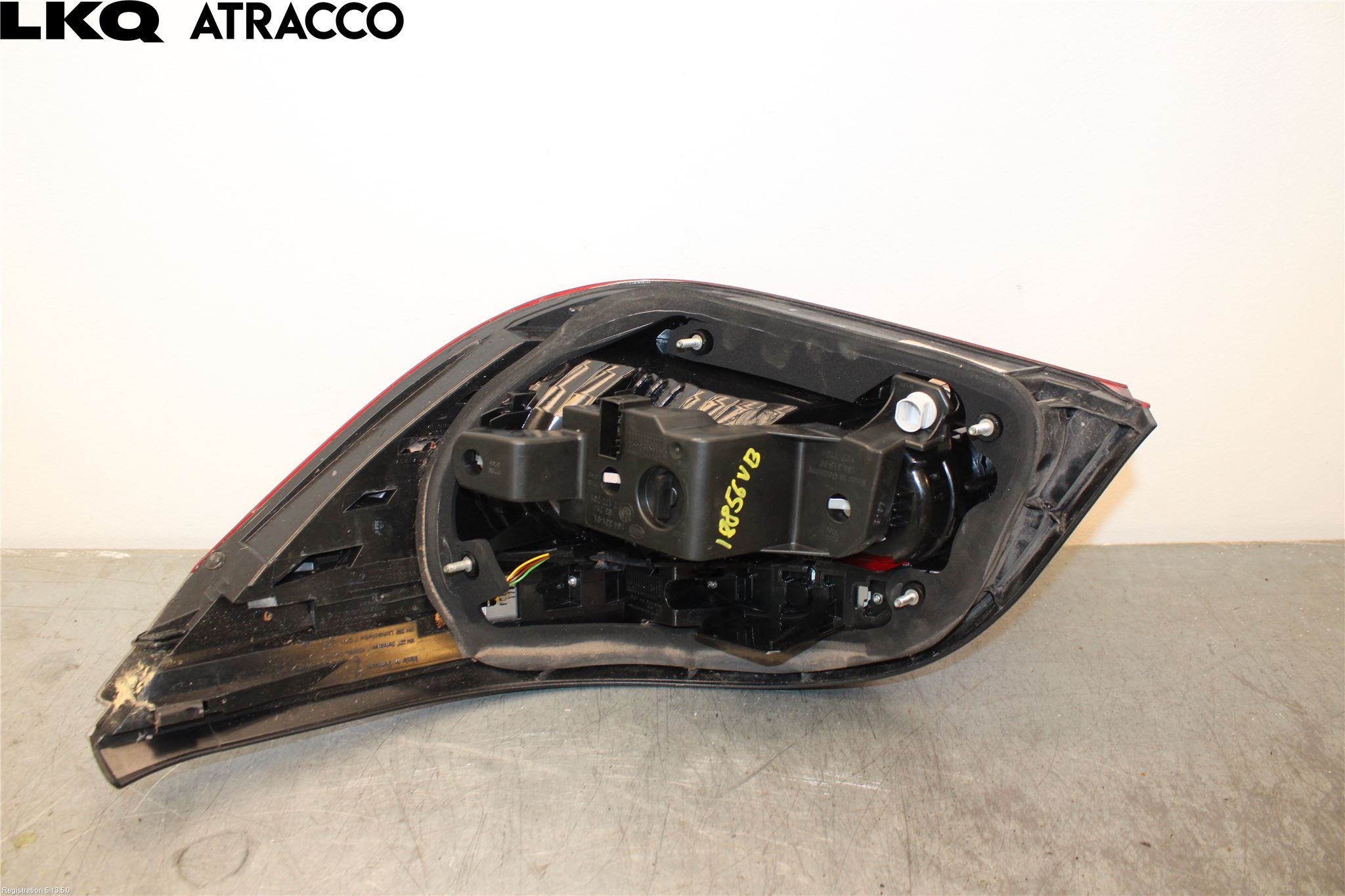 BMW 5 E60/61 Sed/Tou 02-10 Baklykt Venstre