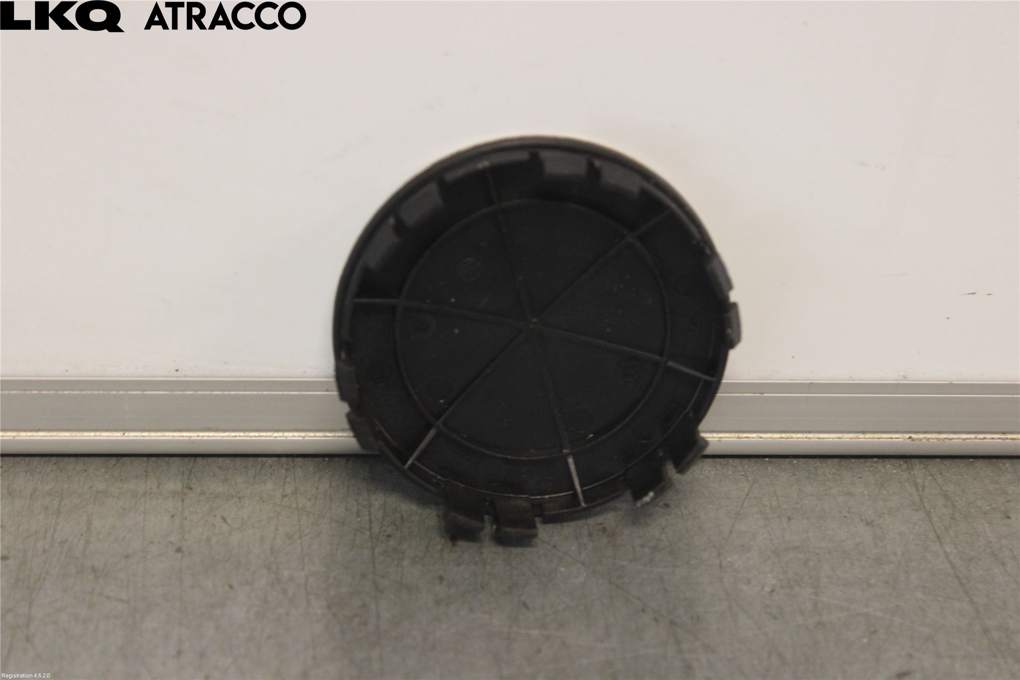 Mercedes-Benz MB E-KLASS (W212) 09-16 Hjulkapsel