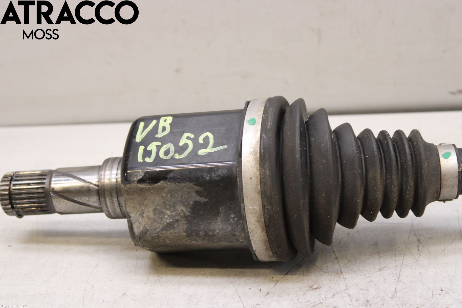 Jaguar I-PACE 18- Drivaksel Bak Kompl Venstre