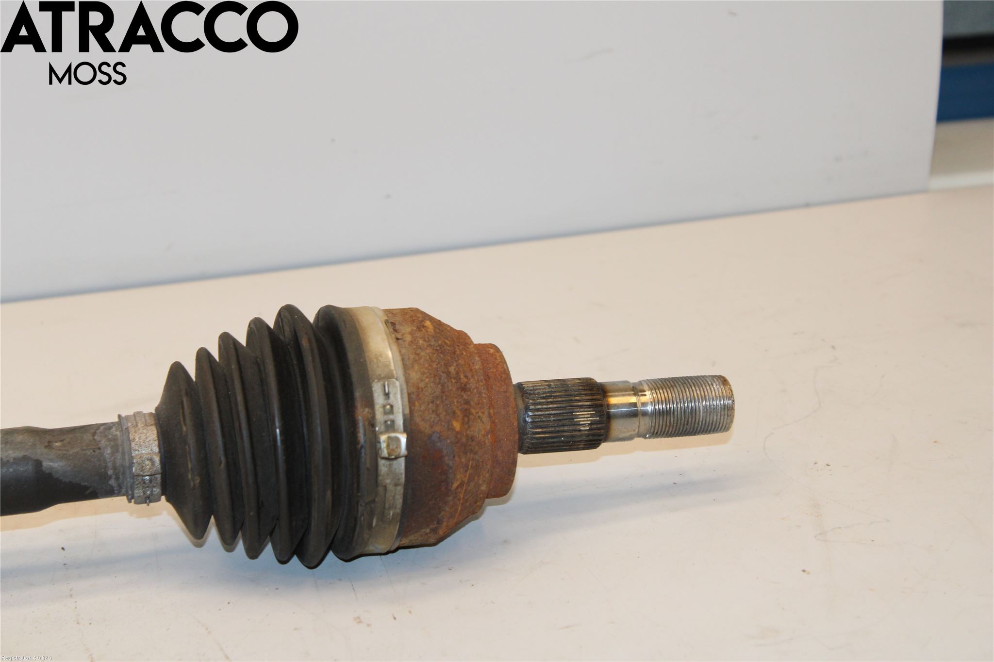 MG ZS EV 20- Drivaksel Foran Kompl Høyre