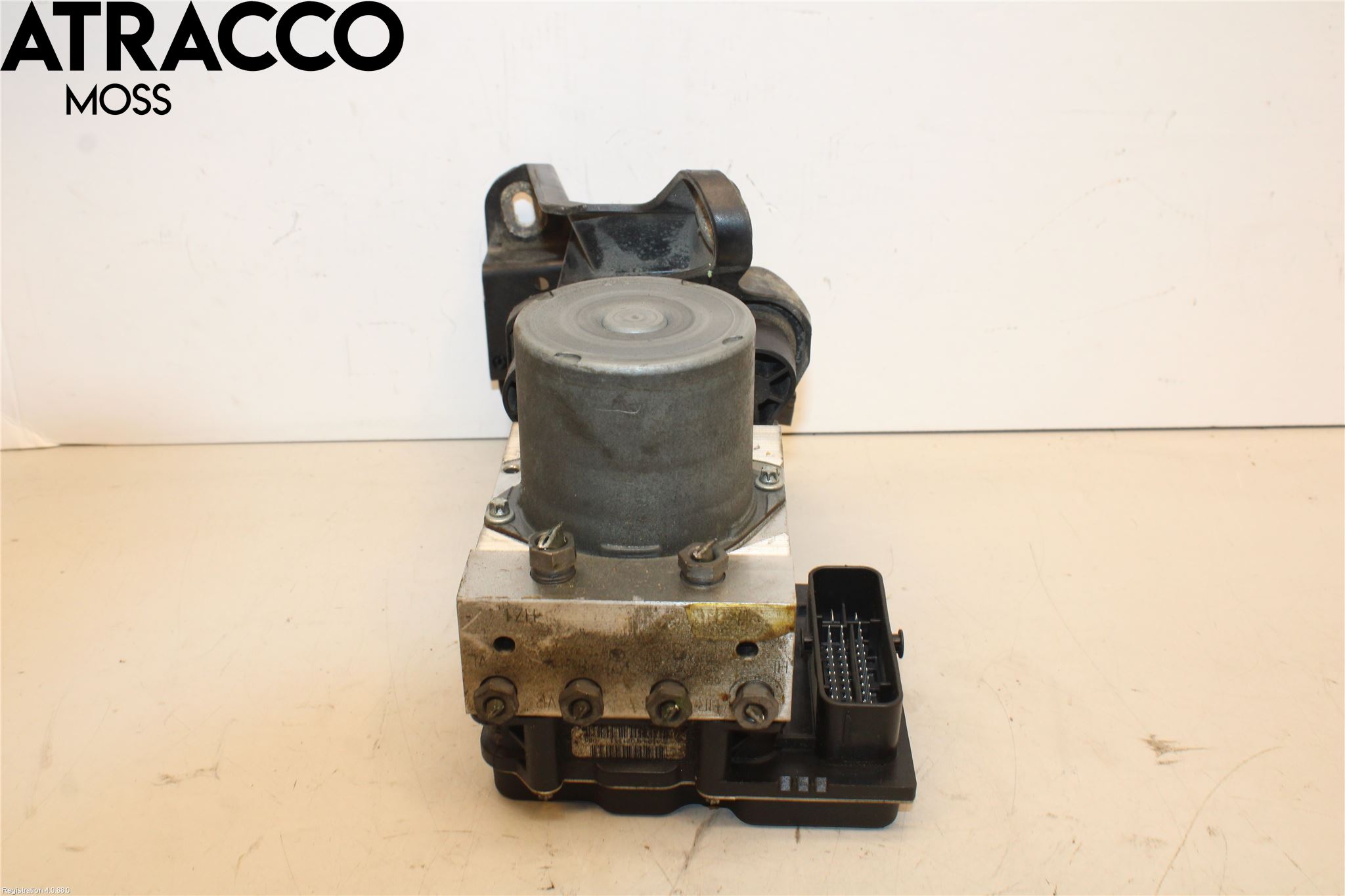 Mercedes-Benz MB E-KLASS (W212) 09-16 Abs Hydraulikkaggregat