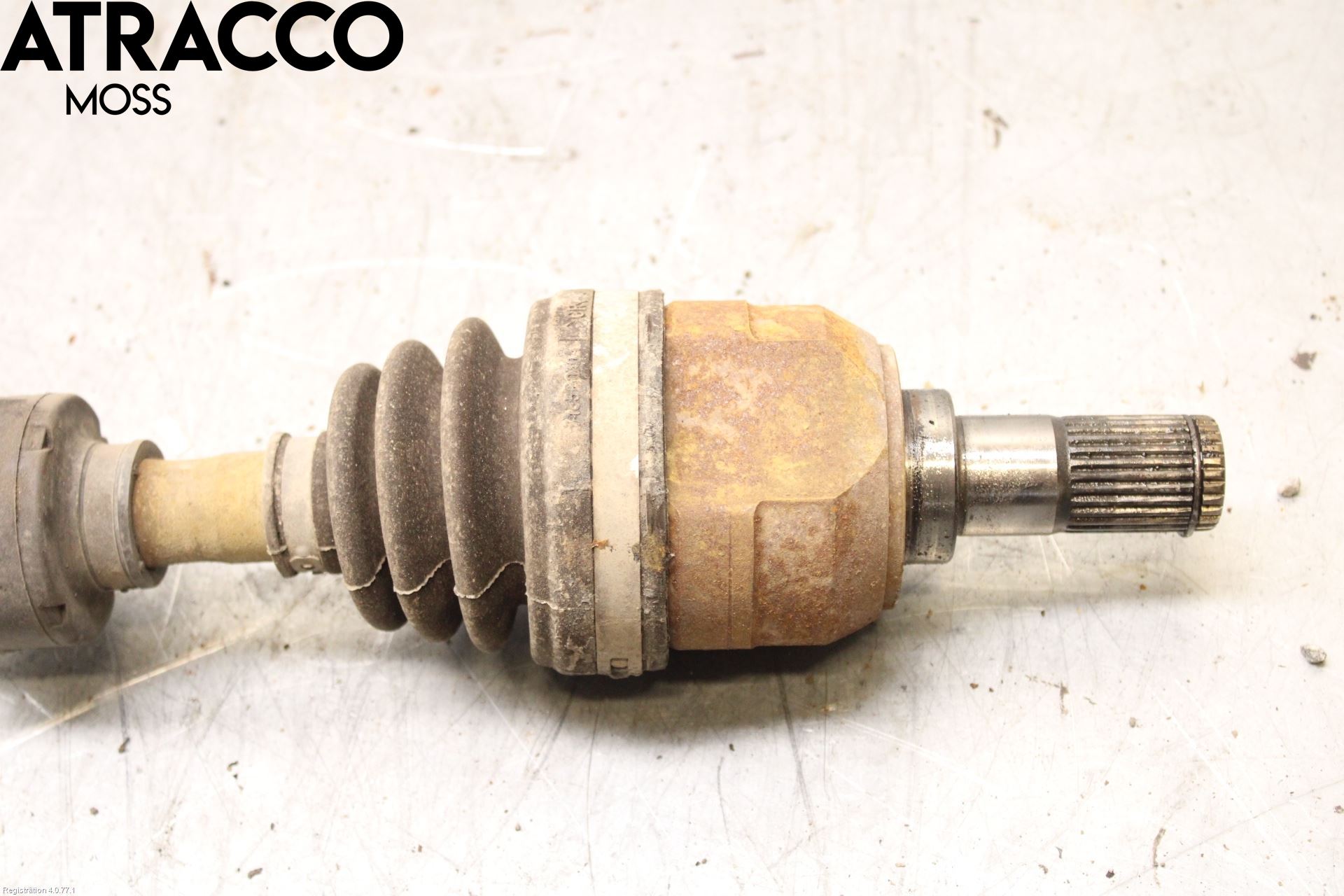 Kia CEED 12-18 Drivaksel Foran Kompl Venstre