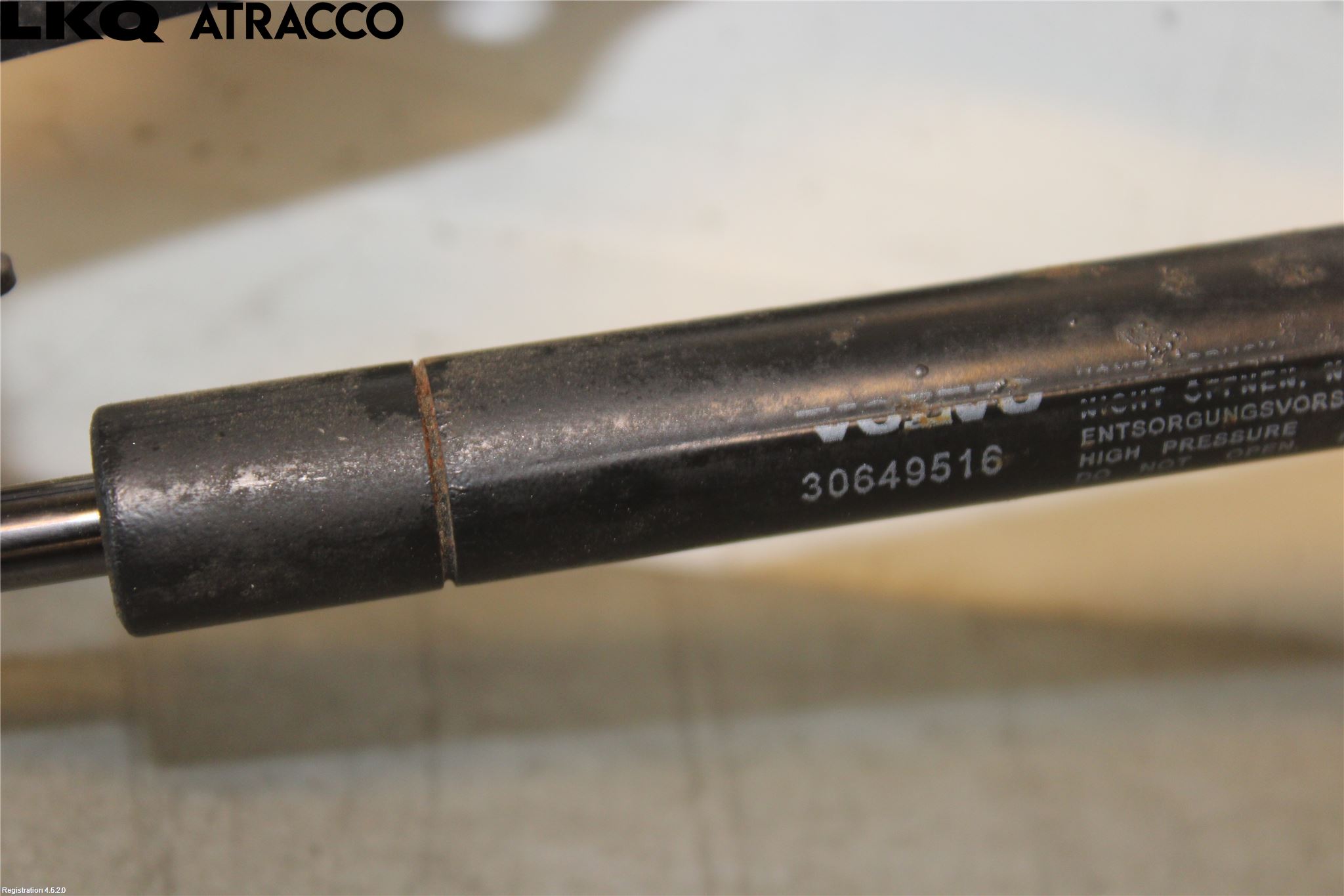 Volvo V70 08-13 Panser Hengsel - Hengsler