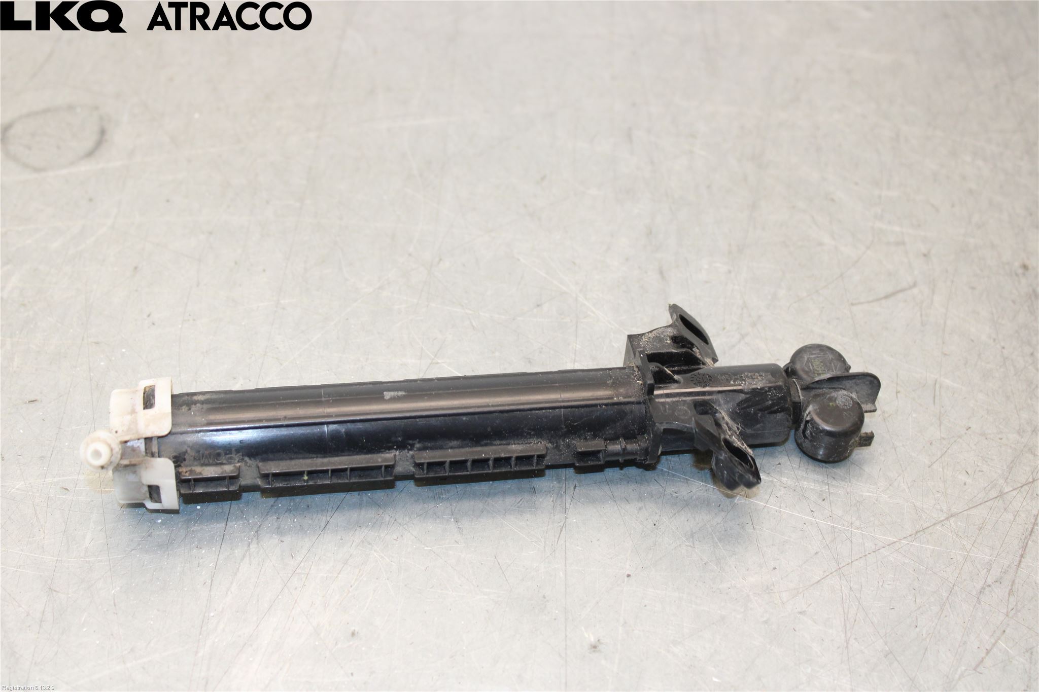 Volvo V60 14-18 Spylerdyse Frontlykter