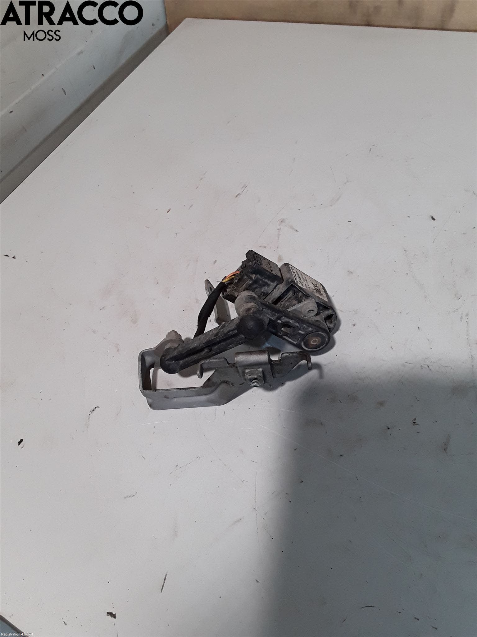 Volvo XC40/RECHARGE 18- Nivåreg Sensor