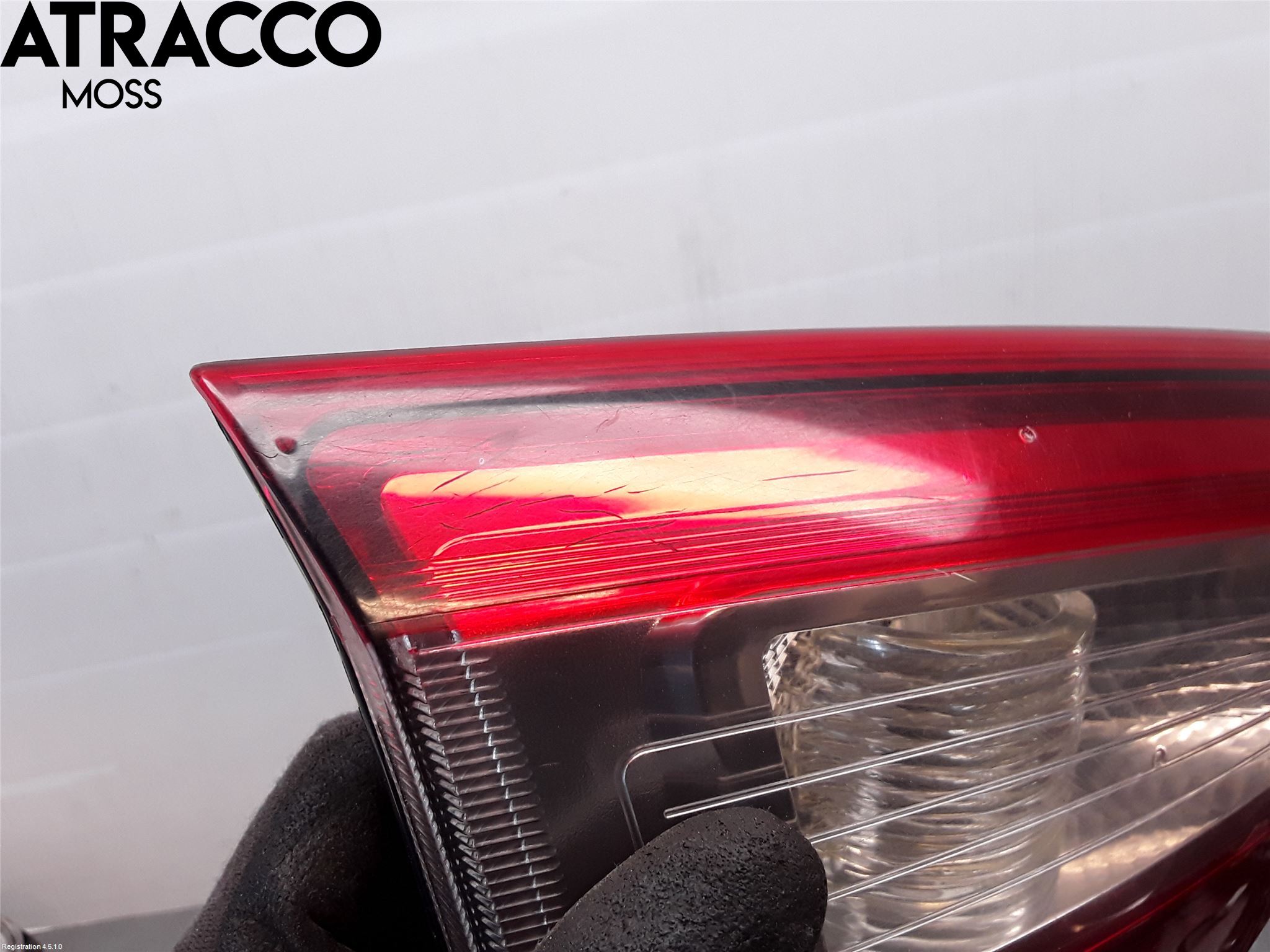 Ford GRAND C-MAX  11-14 Baklykt Venstre  På Luke(Indre