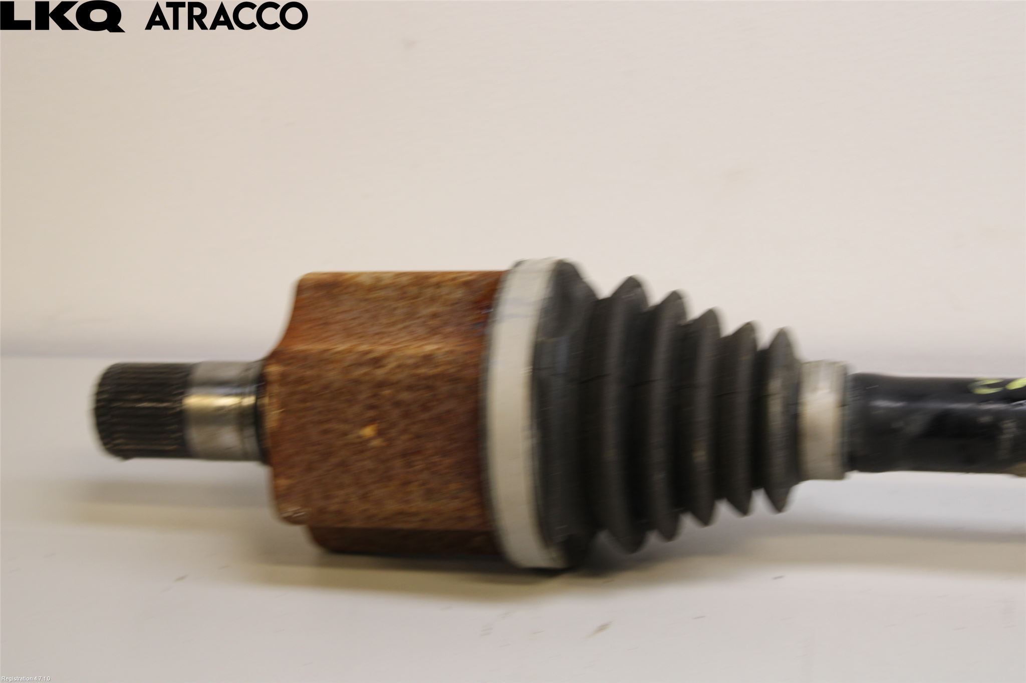 Volkswagen VW TIGUAN 16-24 Drivaksel Foran Kompl Venstre