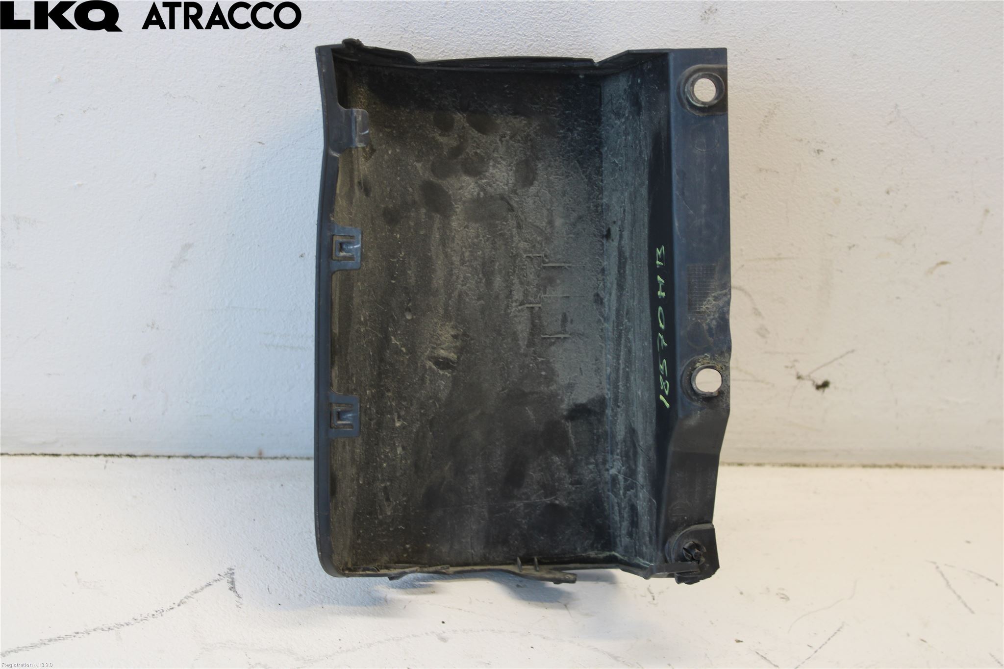 Mercedes-Benz MB VITO/V-KLASS (W640,W447,W448) 14- Støtfanger Bak Hjørne Høyre